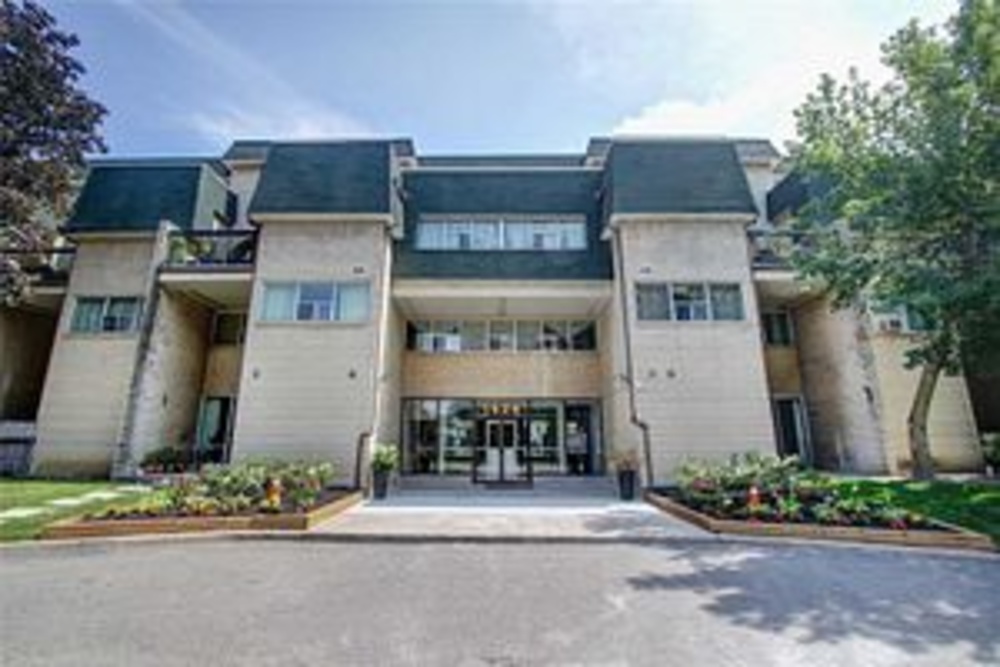 93 - 1624 bloor  St  mississauga Ontario Canada Sale residential Sunny Adodo HomeLife Woodbine Realty Inc., Brokerage*