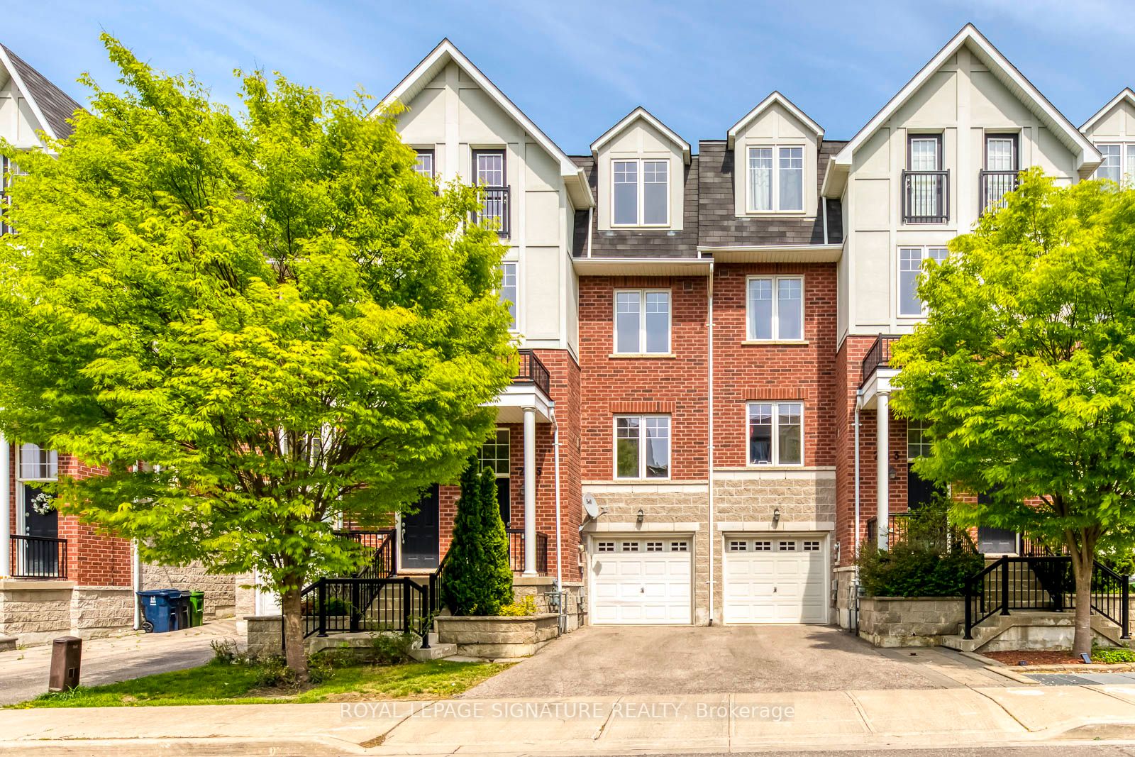 225 Dairy Dr Toronto Ontario  Sold residential Heather Mackenzie Skybound Realty, Brokerage 