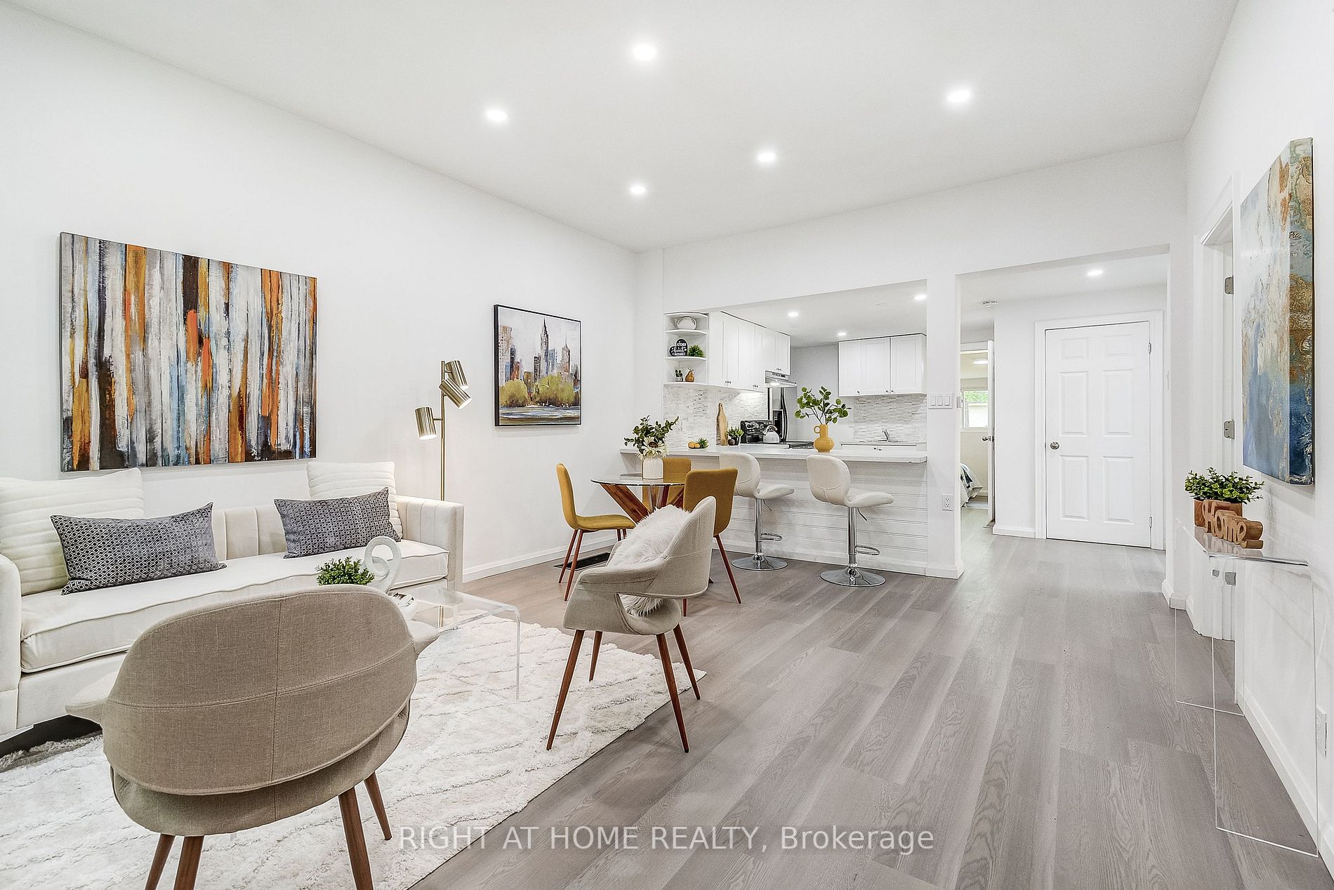 186 Wellington St Brantford Ontario  Sold residential Cristian Enache Right at Home Realty, Brokerage*