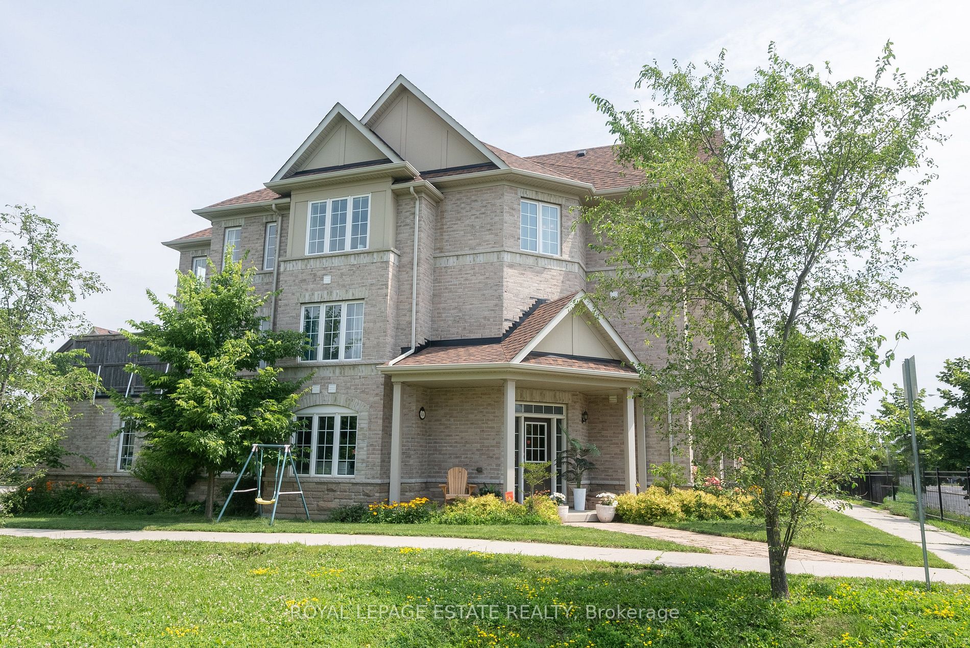 3624A St. Clair Ave E Toronto Ontario  Sold residential Heather Mackenzie Skybound Realty, Brokerage 