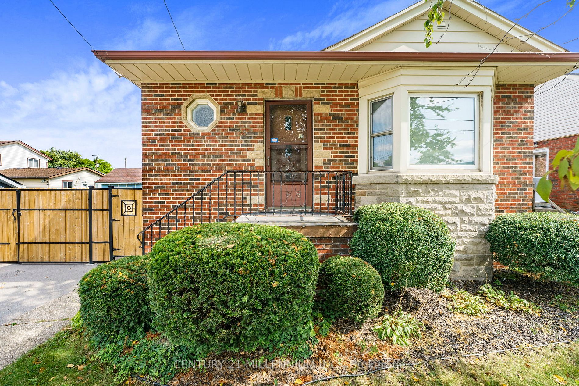 125 East 31st St Hamilton Ontario  Sold residential Taeko Yamanouchi Century 21 Millennium Inc., Brokerage*