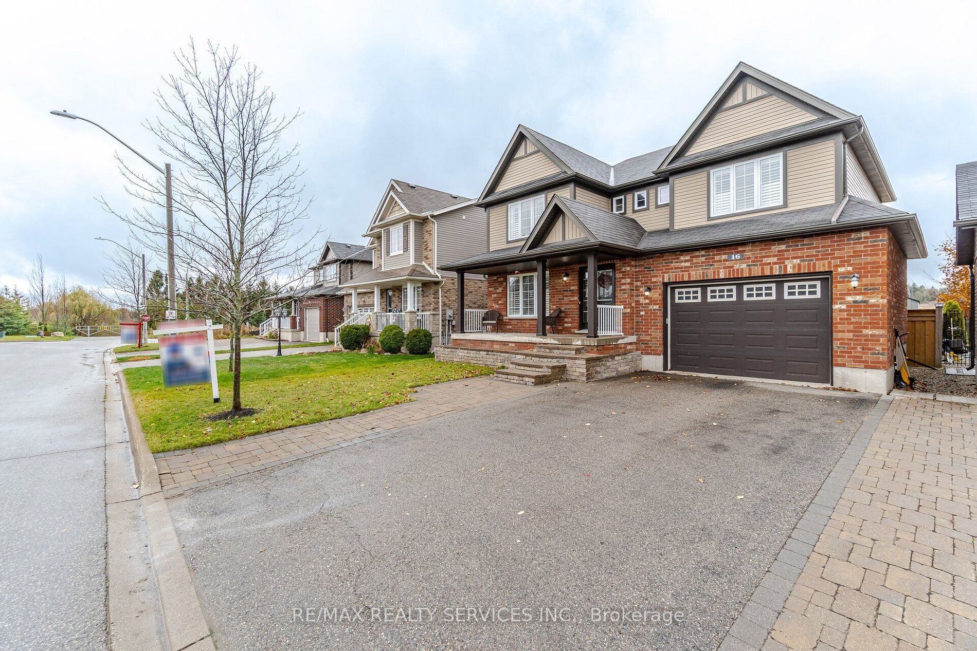 16 Mason St Orangeville Ontario  Sold residential Joga Reehal RE/MAX REALTY SERVICES INC. Brokerage*