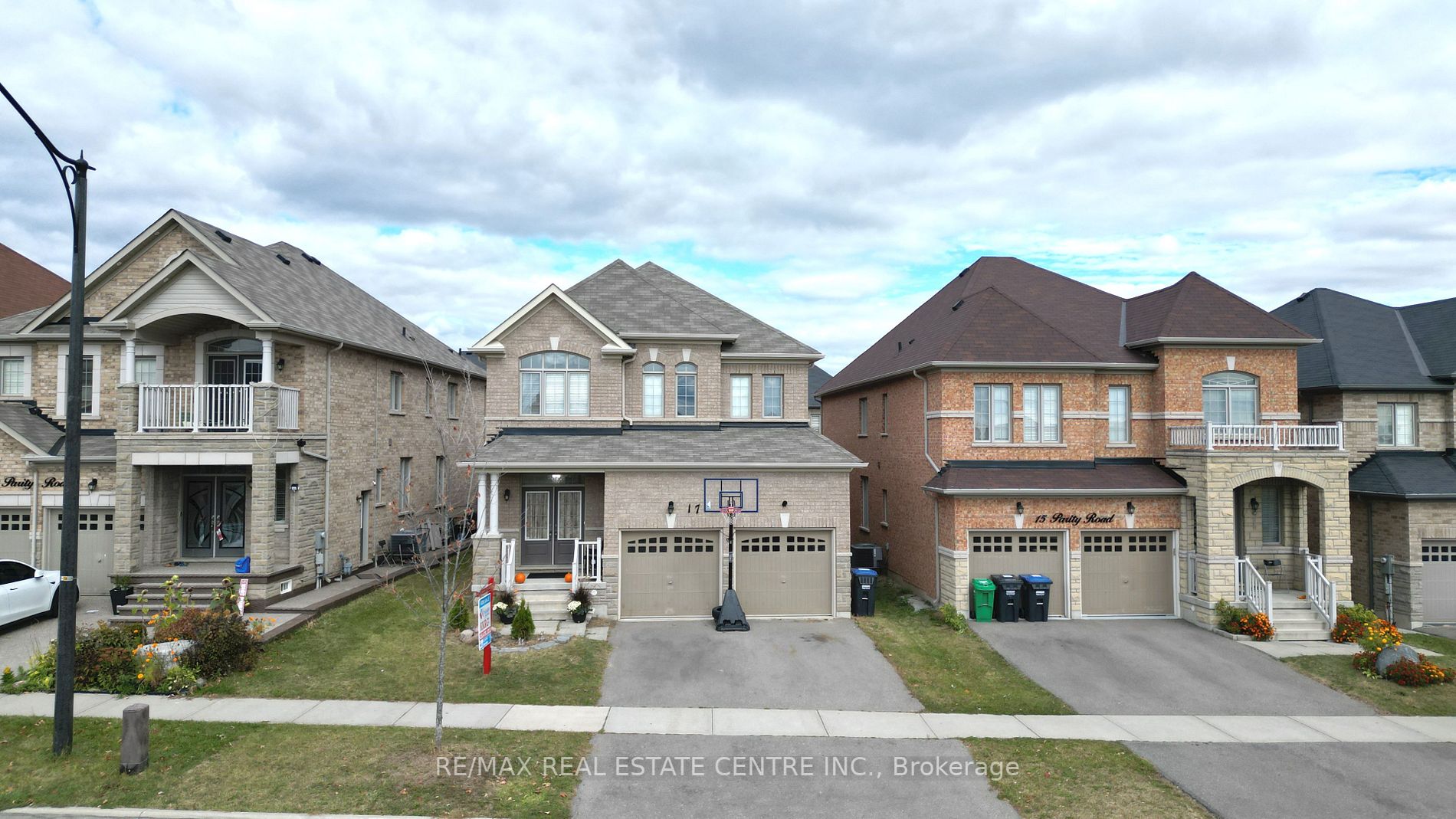 17 Parity Rd Brampton Ontario  Sold residential KAY PATEL RE/MAX Real Estate Centre Inc., Brokerage *