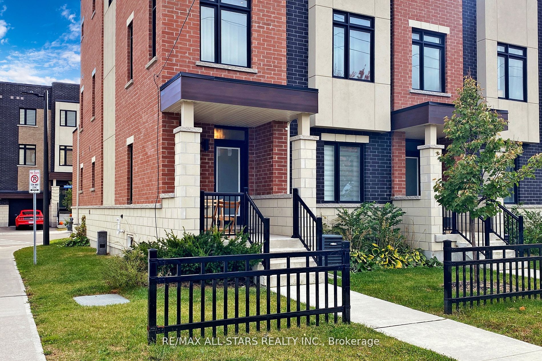 894 Kicking Horse Path Oshawa Ontario  Sold residential RON NICESKI,Broker RE/MAX All-Stars Realty Inc., Brokerage *