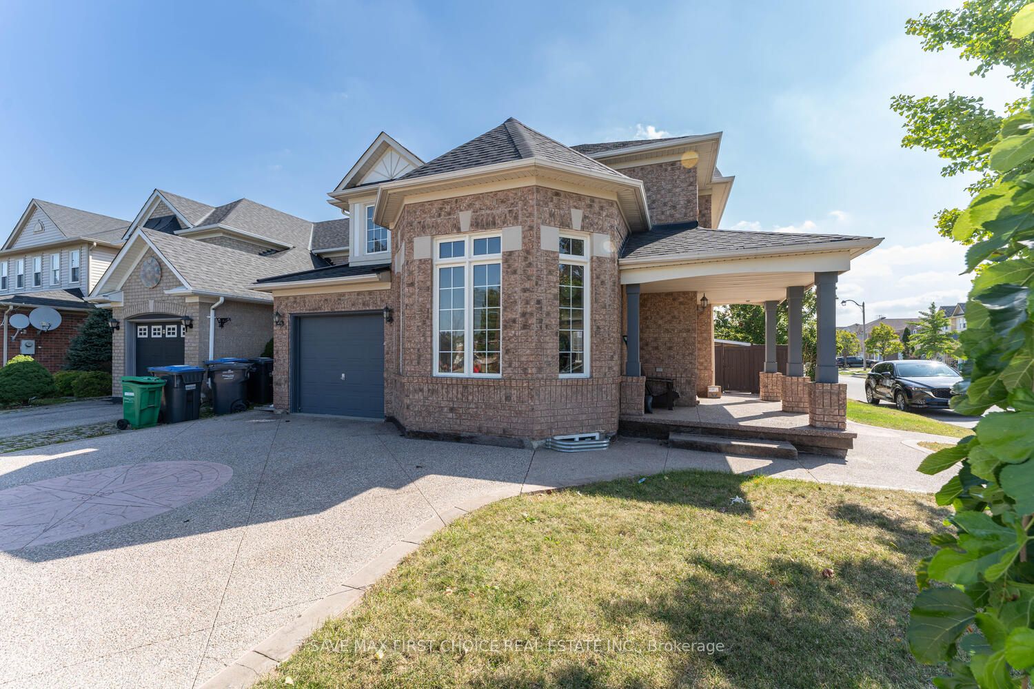 31 Vista Green Cres Brampton Ontario  Sold residential Faraz Azam Right at Home Realty, Brokerage*