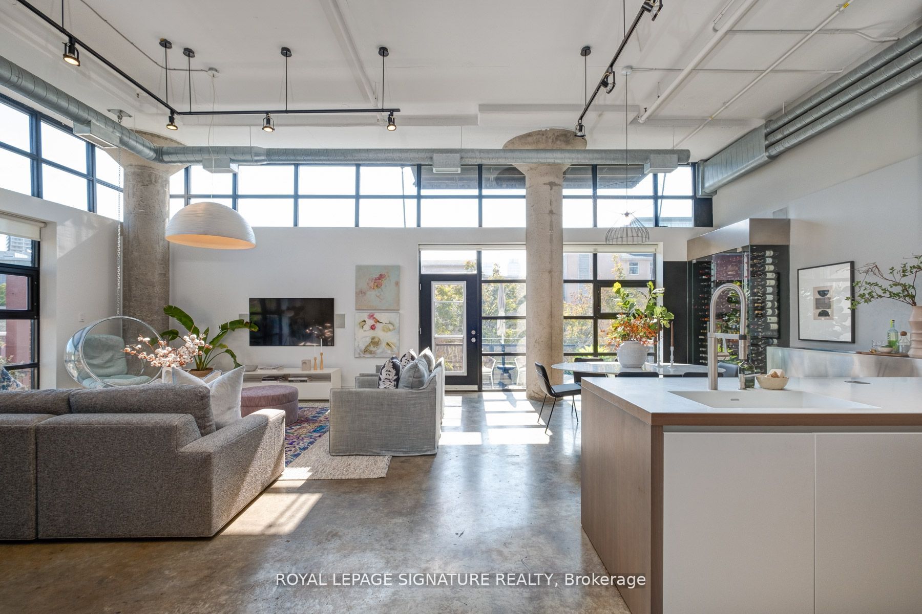 322 - 90 Sumach St Toronto Ontario  Sold residential Distillery and Canary Condos Real Estate Homeward, Brokerage*