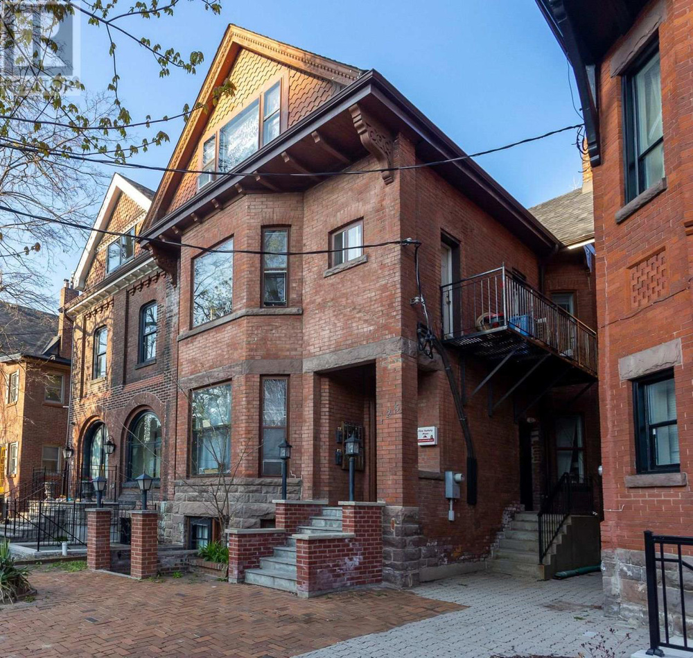 MADISON Ave  Toronto Ontario Canada Sale residential Fred Khaddad RE/MAX Realtron Realty Inc., Brokerage*