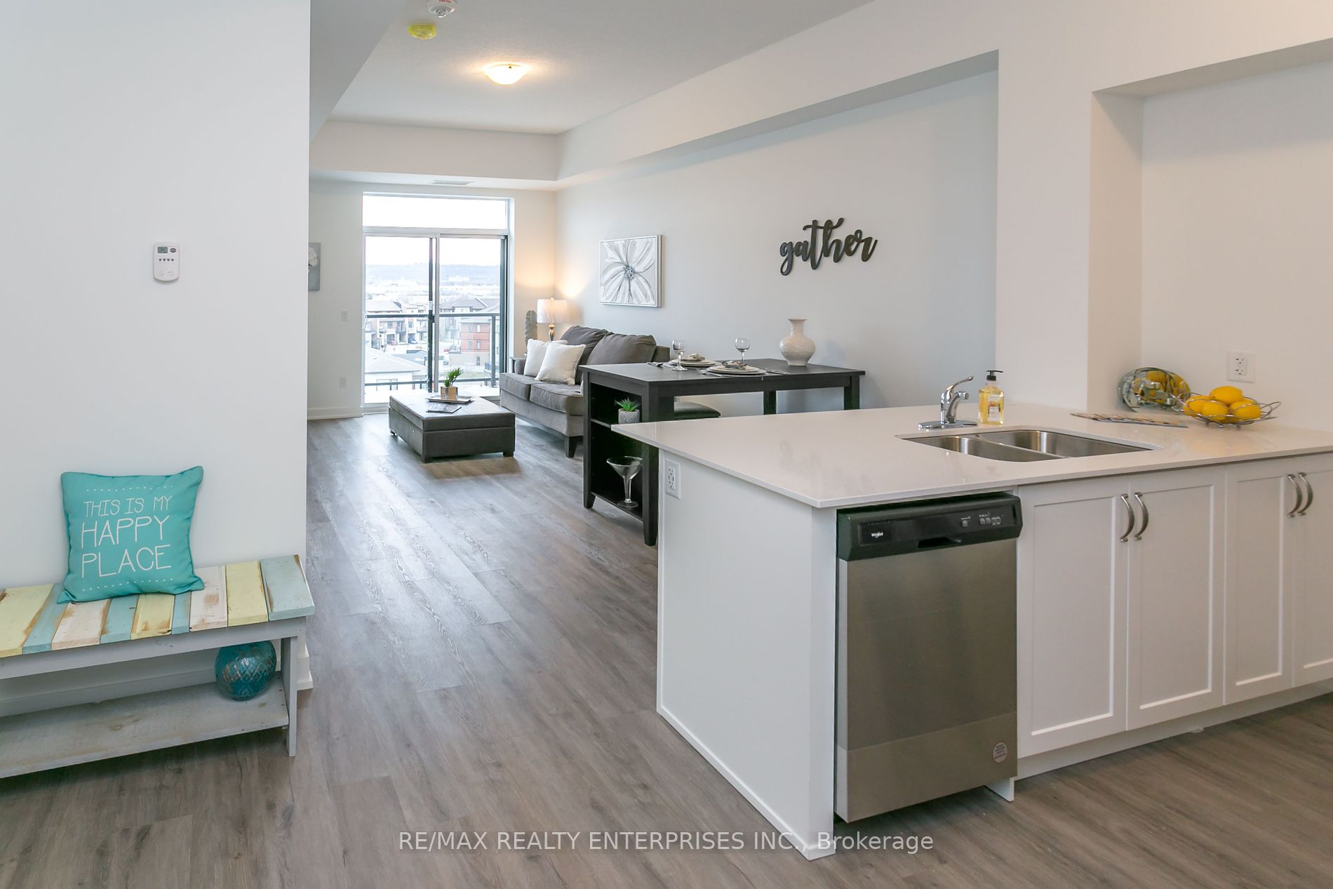 607 - 600 North Service Rd Hamilton Ontario  Sold residential Teresa Pamatat RE/MAX Realty Enterprises Inc., Brokerage*