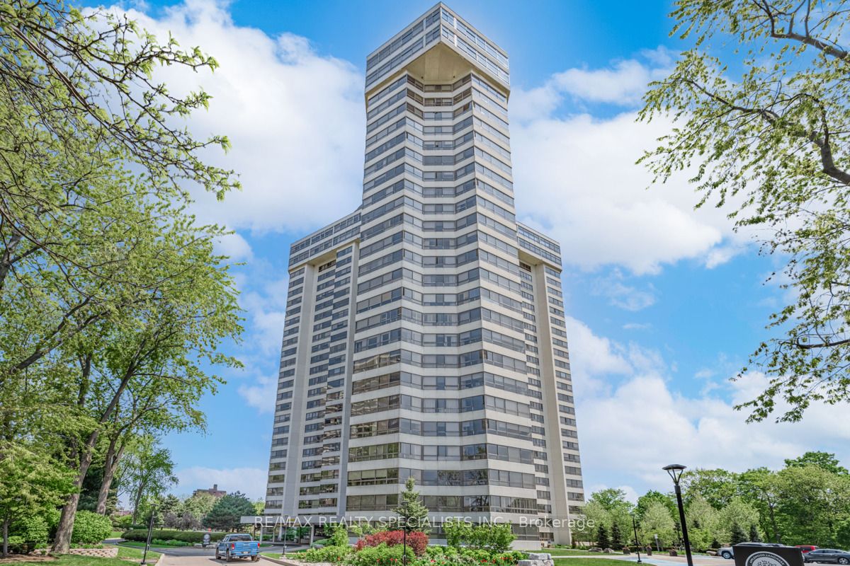 910 - 1300 Bloor St Mississauga Ontario  Sold residential John Waller RE/MAX Realty Specialists Inc., Brokerage *