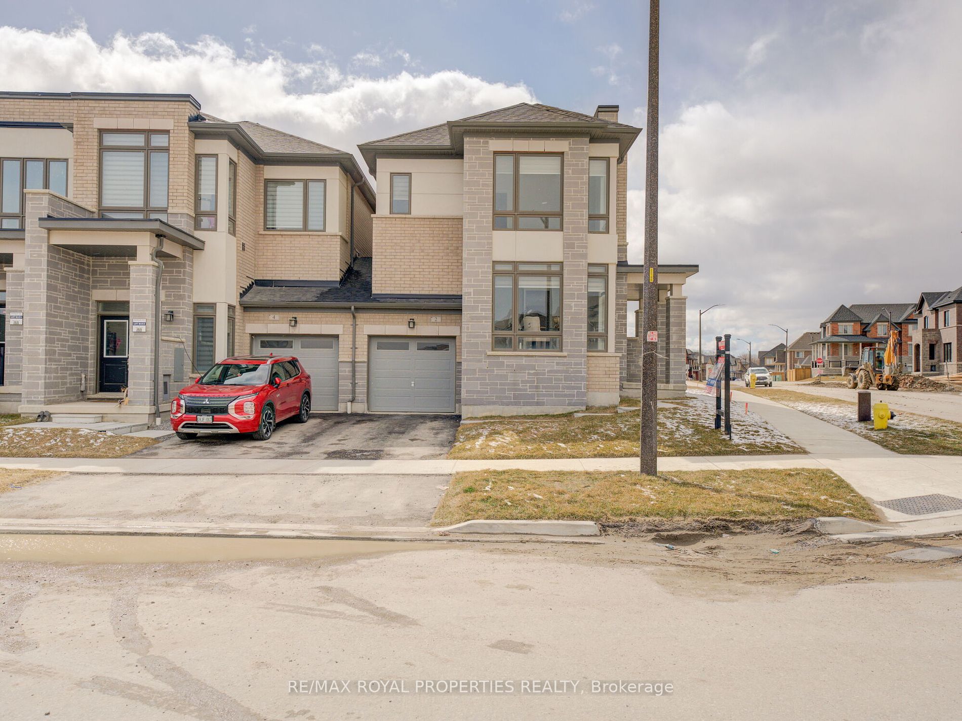 2 Sigford St Whitby Ontario  Sold residential Thurairajah RAMESH RE/MAX Royal Properties Realty Ltd., Brokerage