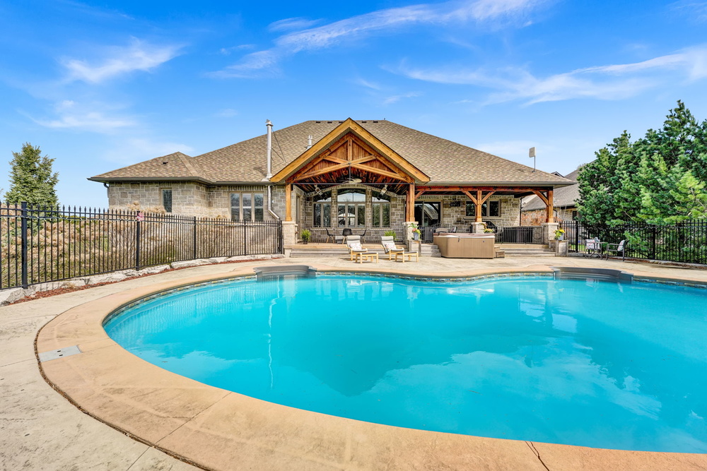 3795 Beaverdale Rd  Cambridge Ontario Canada Sale residential Gurjeet Singh Bhuee Stellar Scape Realty Inc., Brokerage