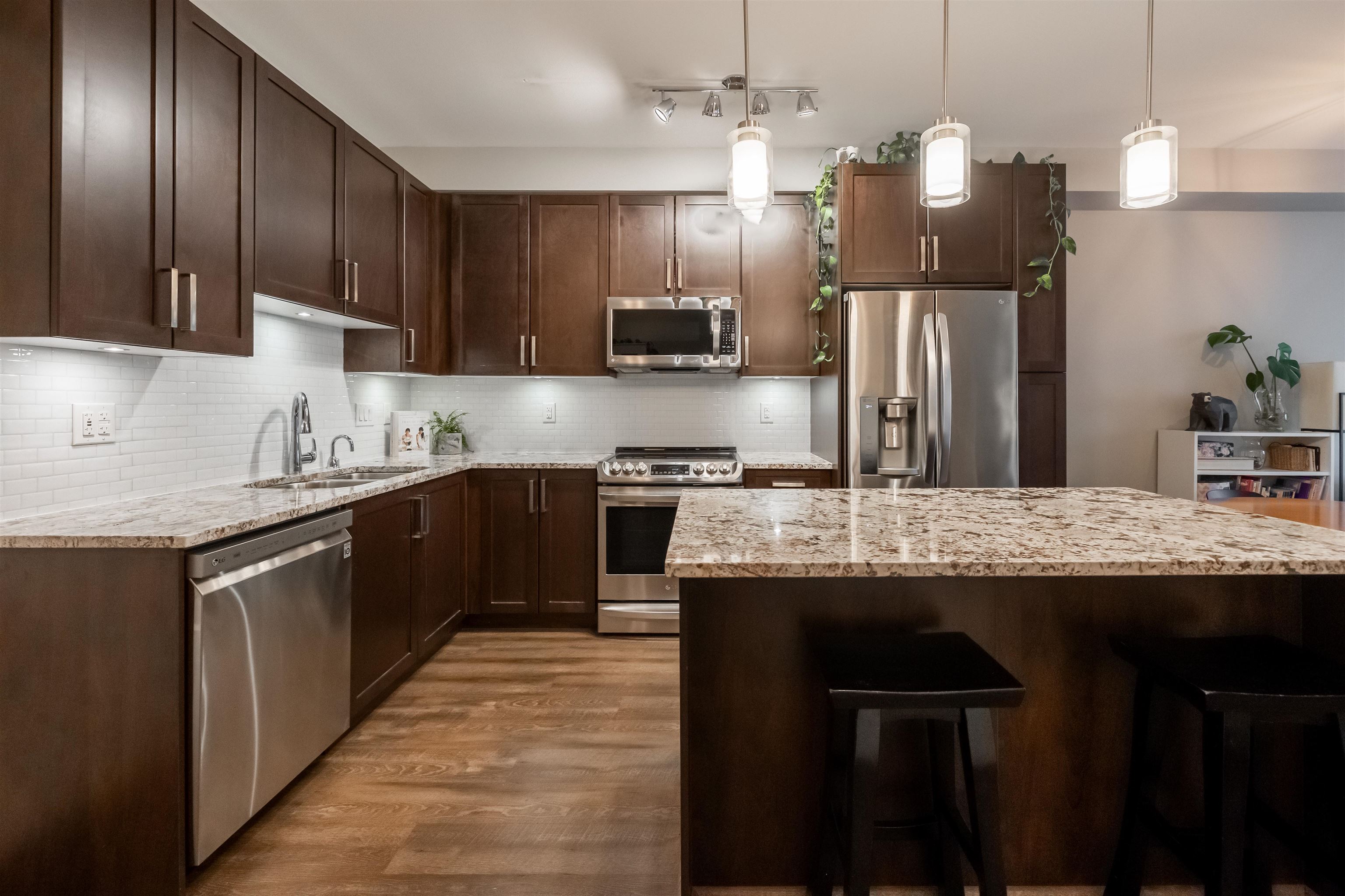 110 - 6490 194 STREET Surrey British Columbia Canada Sold residential Renée Kehayas Initia Real Estate