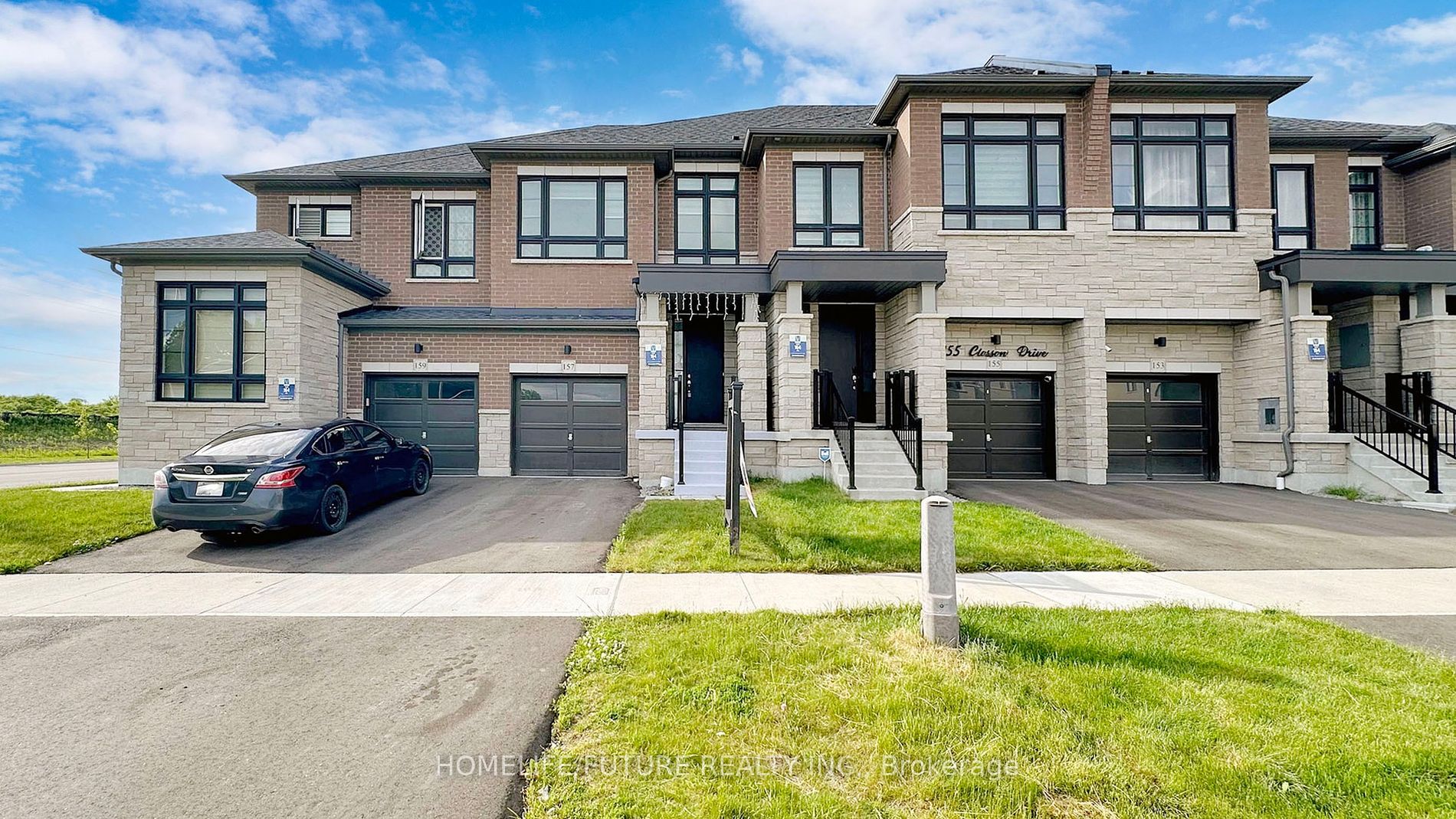 157 Closson Dr Whitby Ontario  Sold residential Krish Sivapatham HomeLife/Future Realty Inc., Brokerage*