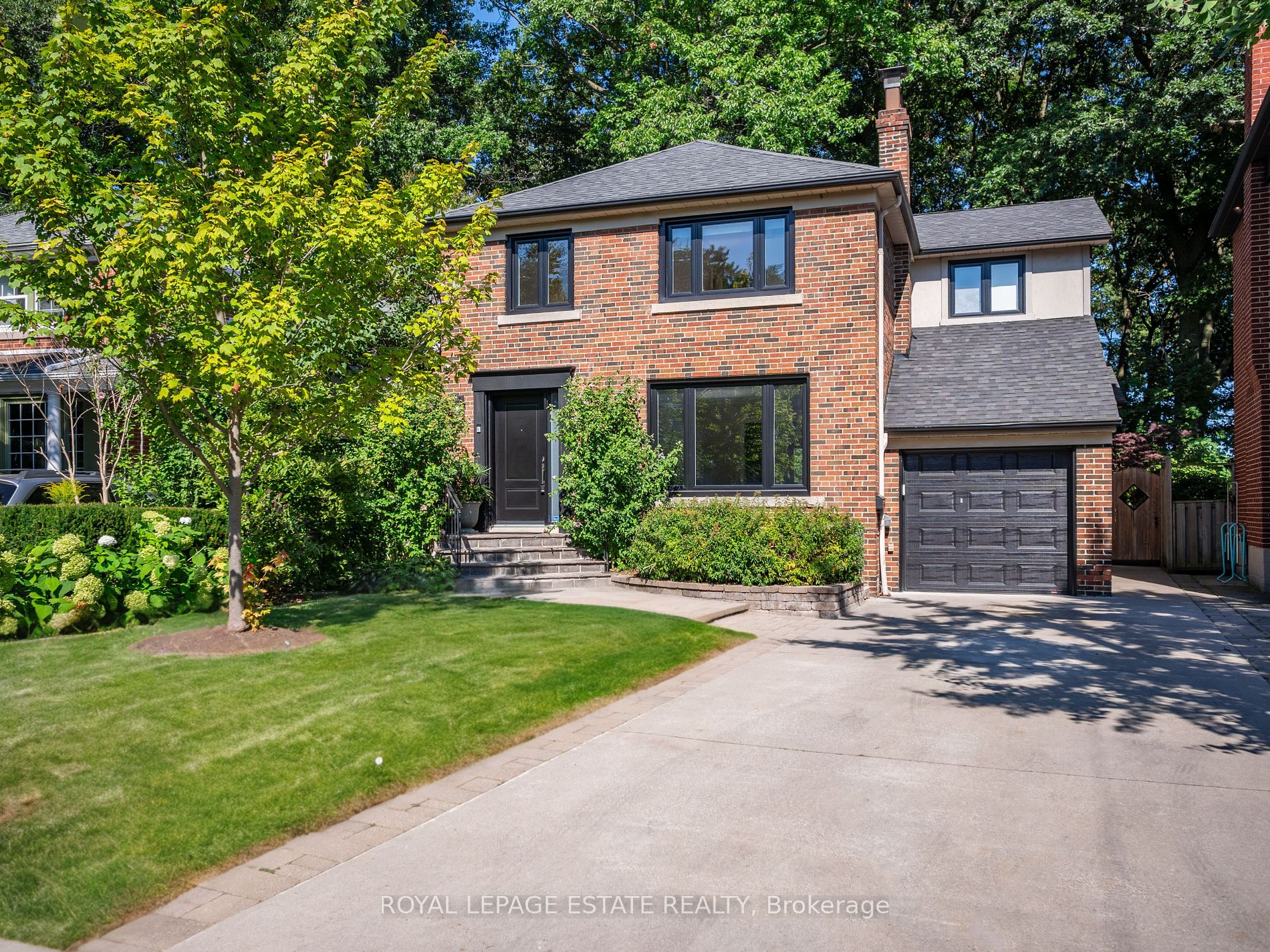 15 Wood Glen Rd Toronto Ontario  Sold residential Heather Mackenzie Skybound Realty, Brokerage 