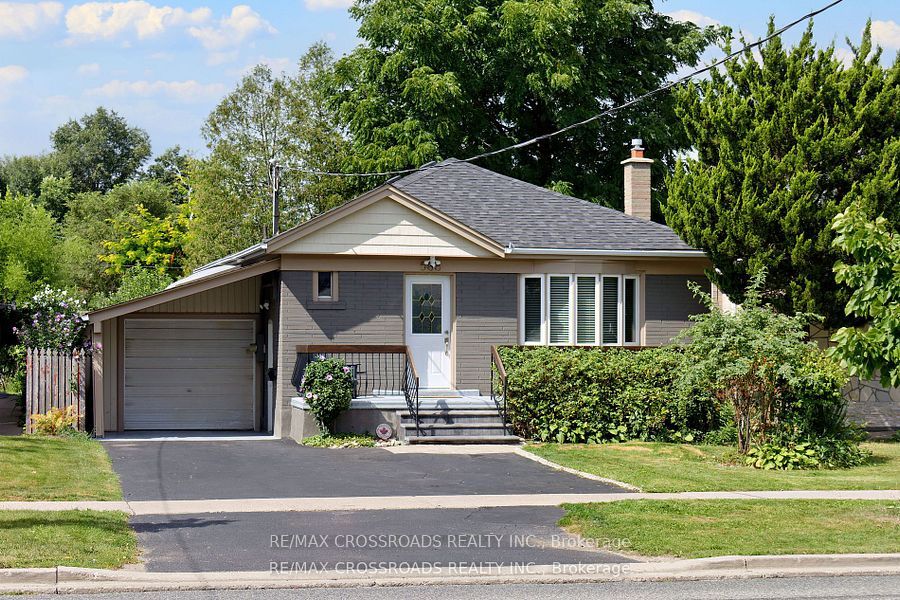 588 Brimley Rd Toronto Ontario Canada Sold residential Parthi Ravichandran RE/MAX CROSSROADS REALTY INC, Brokerage*