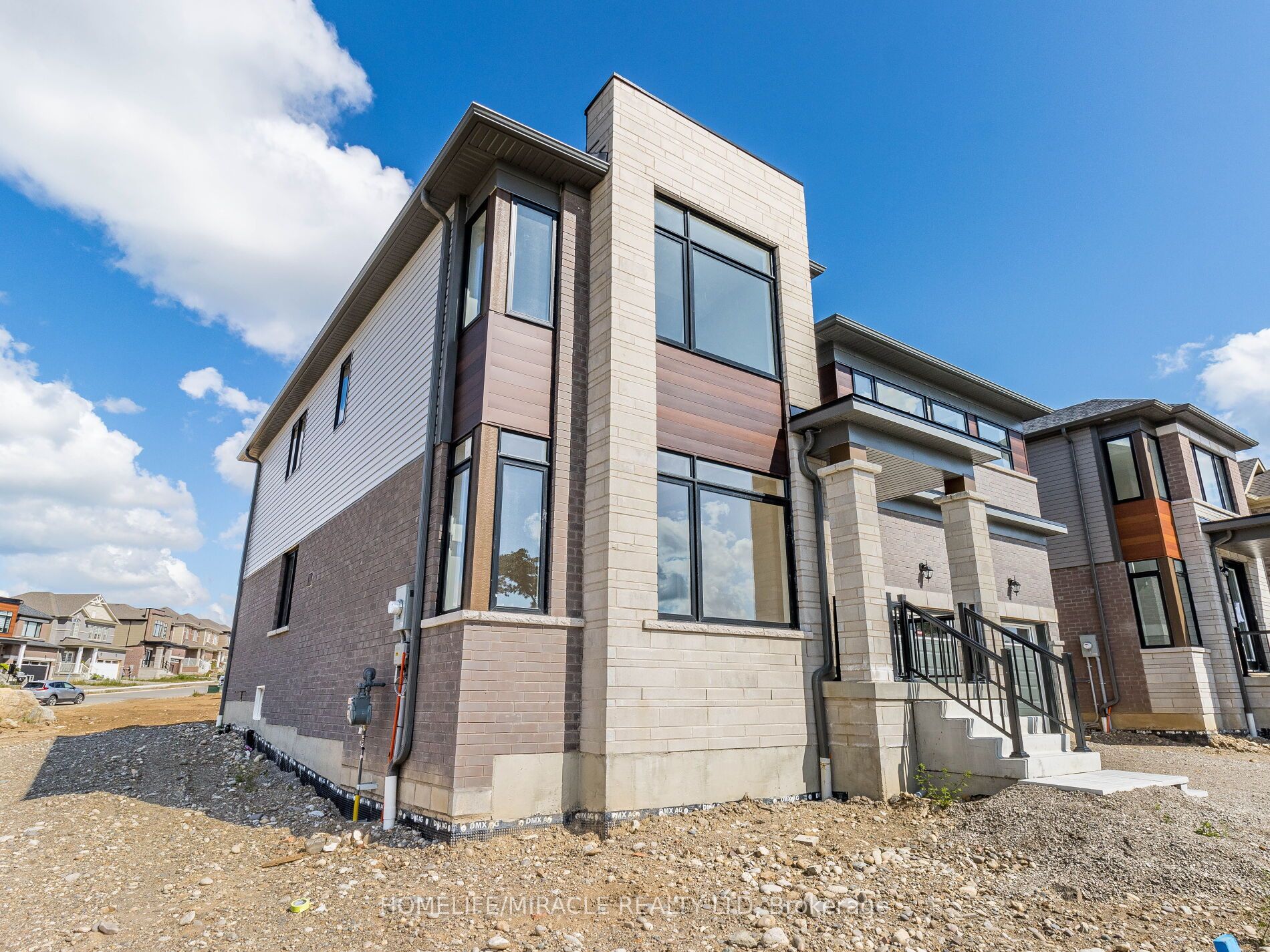 50 Gilham Way Brant Ontario Canada Sold residential Home Gurus HomeLife/Miracle Realty Ltd, Brokerage *
