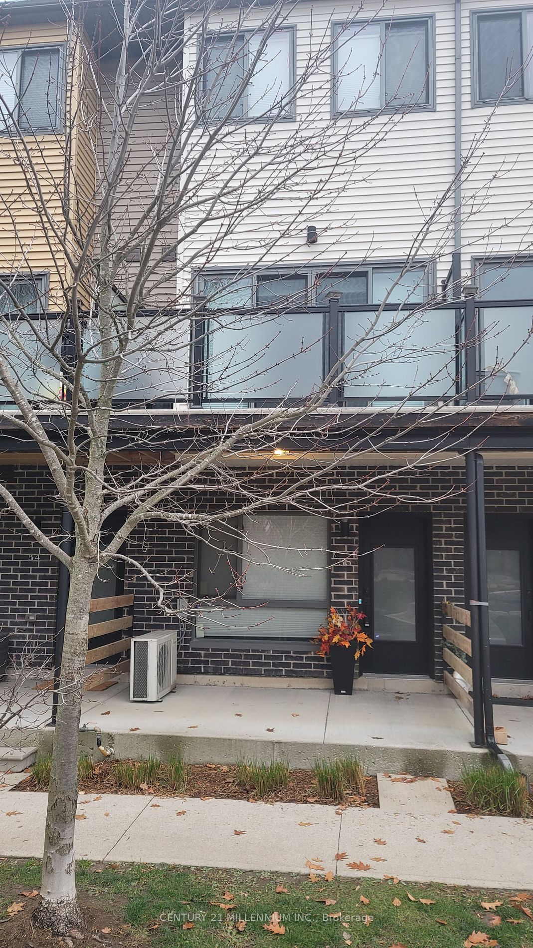55 - 369 Essa Rd Barrie Ontario Canada Rented residential Calvin Douglas CENTURY 21 MILLENNIUM INC.