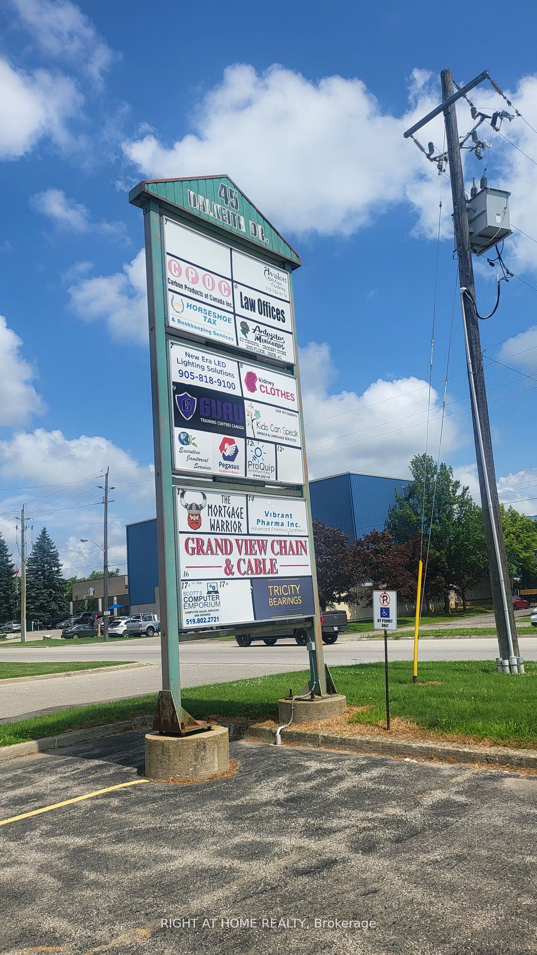 1 - 45 Dalkeith Drive Brantford Ontario Canada Sale commercial   Right at Home Realty, Brokerage