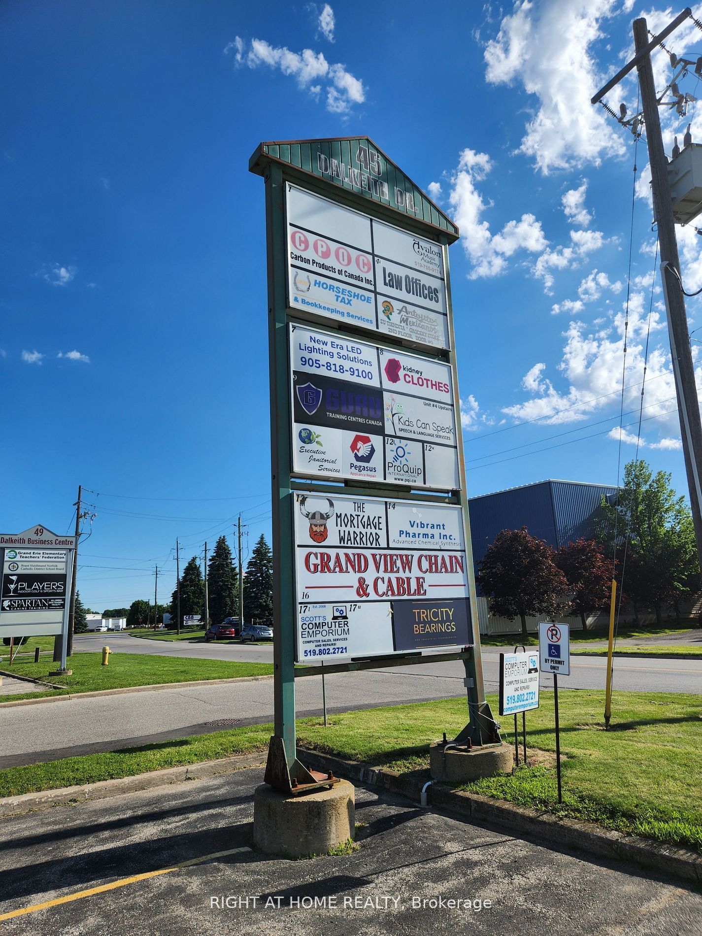 6 - 45 Dalkeith Drive Brantford Ontario Canada Sale commercial   Right at Home Realty, Brokerage