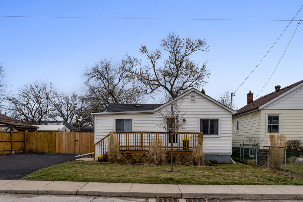 434 Brunswick St Hamilton ON Ontario Canada Sold residential Monica Keess Royal LePage Meadowtowne Realty Inc., Brokerage