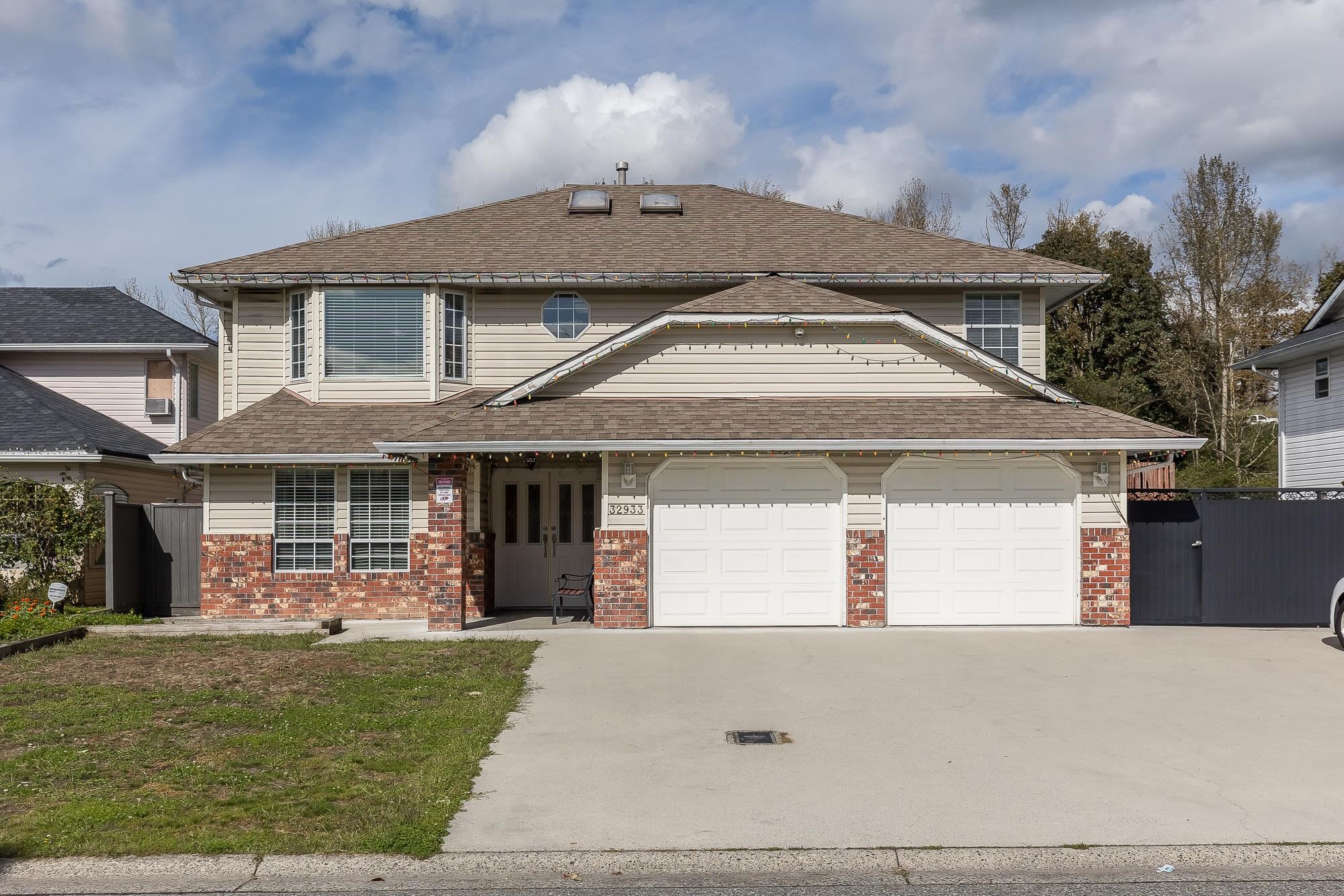 32933 HARWOOD PLACE Abbotsford British Columbia Canada Sold residential Priscilla Pizarro Team 3000 Realty Ltd.