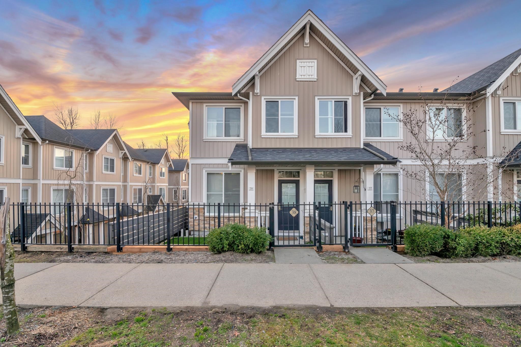 38 - 31032 WESTRIDGE PLACE Abbotsford British Columbia Canada Sale residential Gopinath Surabathula Century 21 Coastal Realty Ltd., Brokerage*