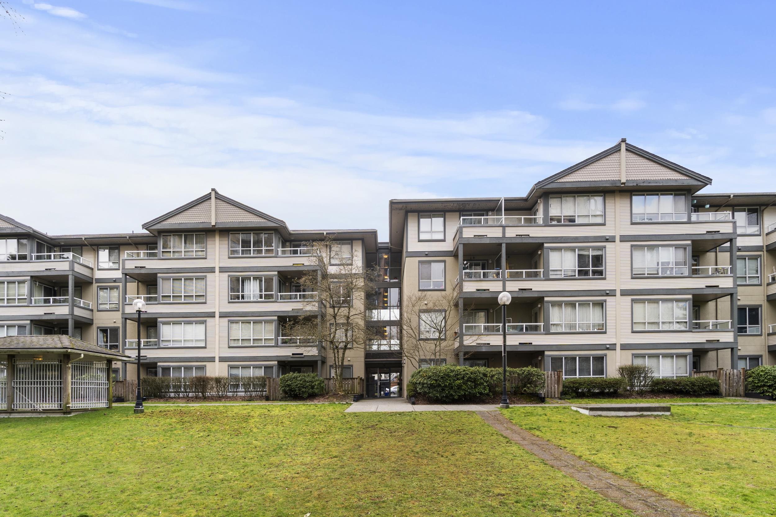 301 - 4990 MCGEER STREET Vancouver British Columbia Canada Sale residential Ehsan Vejdani RA Realty Alliance Inc.