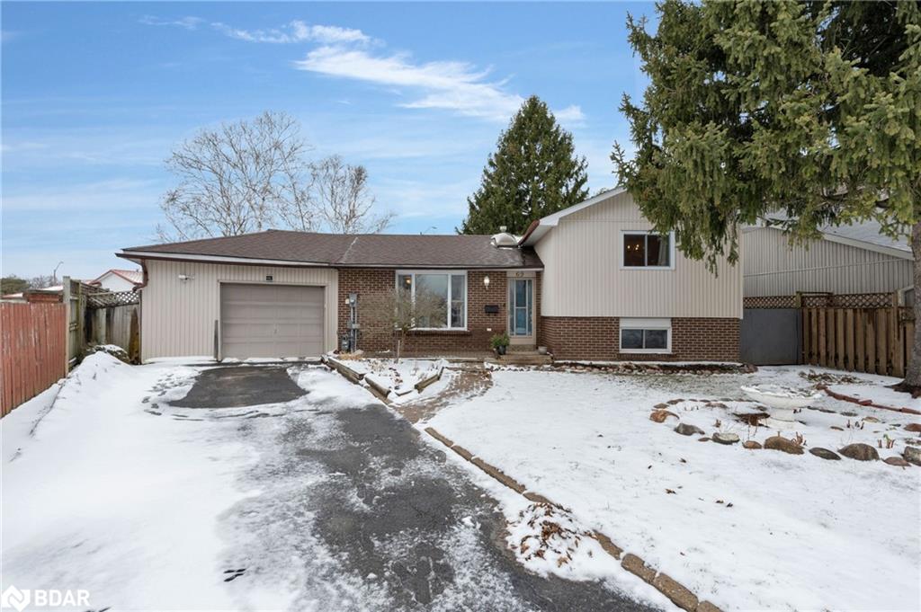 69 Christie Crescent Barrie Ontario Canada Sale residential Steve Hagens Right at Home Realty, Brokerage*
