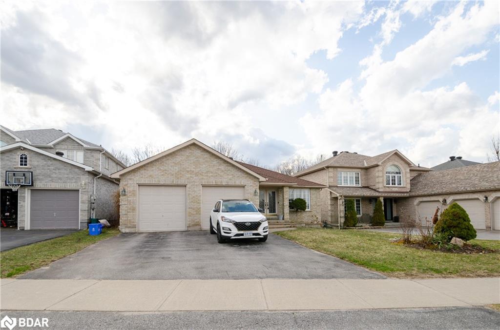 65 Grant's Way Way Barrie Ontario Canada Rent residential   Sutton Group Incentive Realty Inc.,Brokerage*