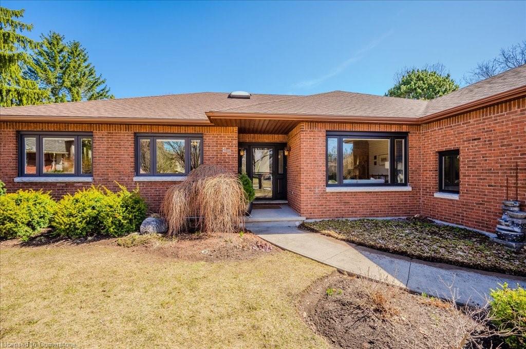 48 Bound Brook Court Kitchener Ontario Canada Sale residential Rob Piombini HomeLife Power Realty Inc., Brokerage *