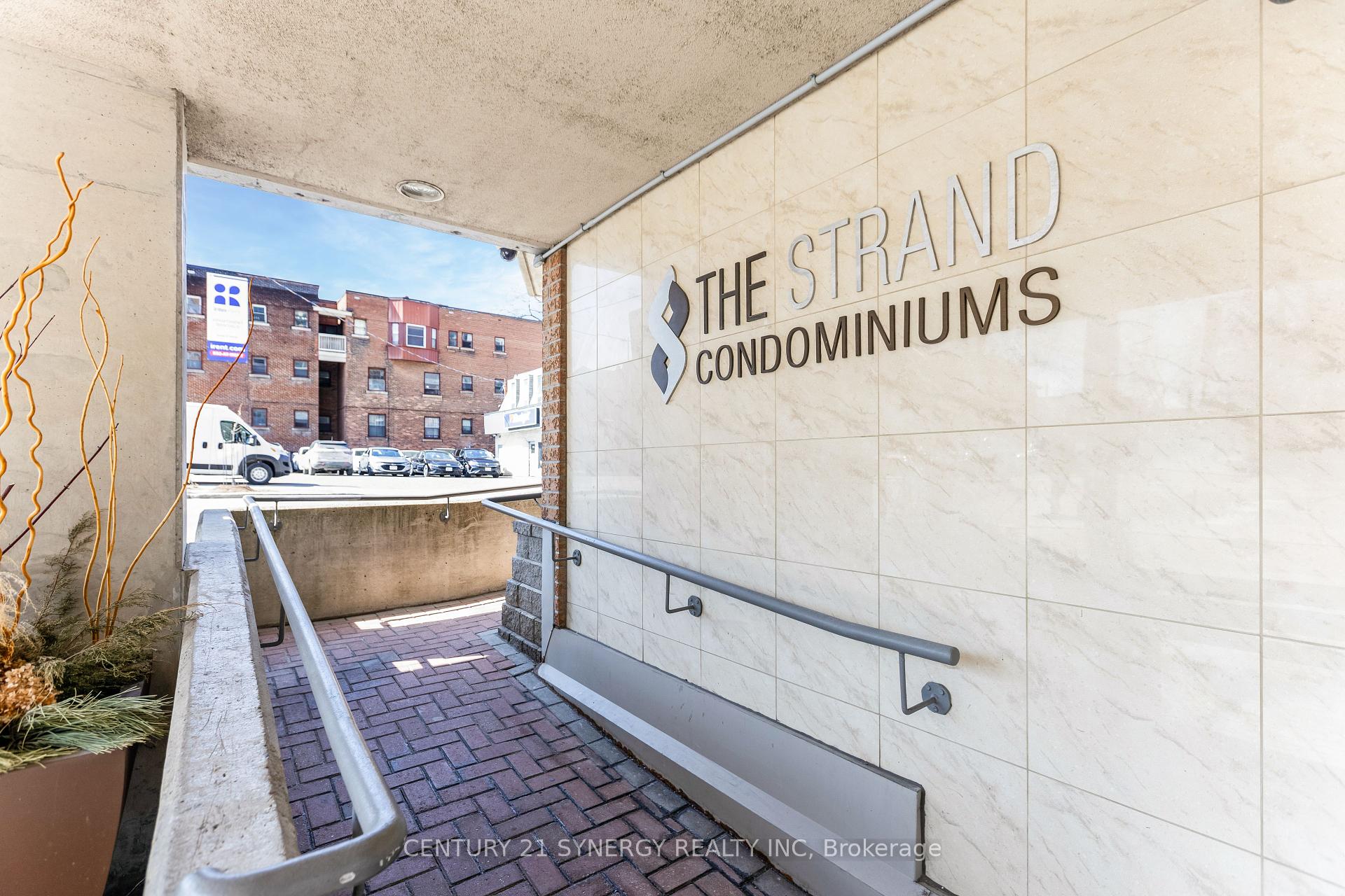 210 - 429 Somerset Street W Ottawa Ontario Canada Sold residential   Royal LePage Performance Realty, Brokerage *
