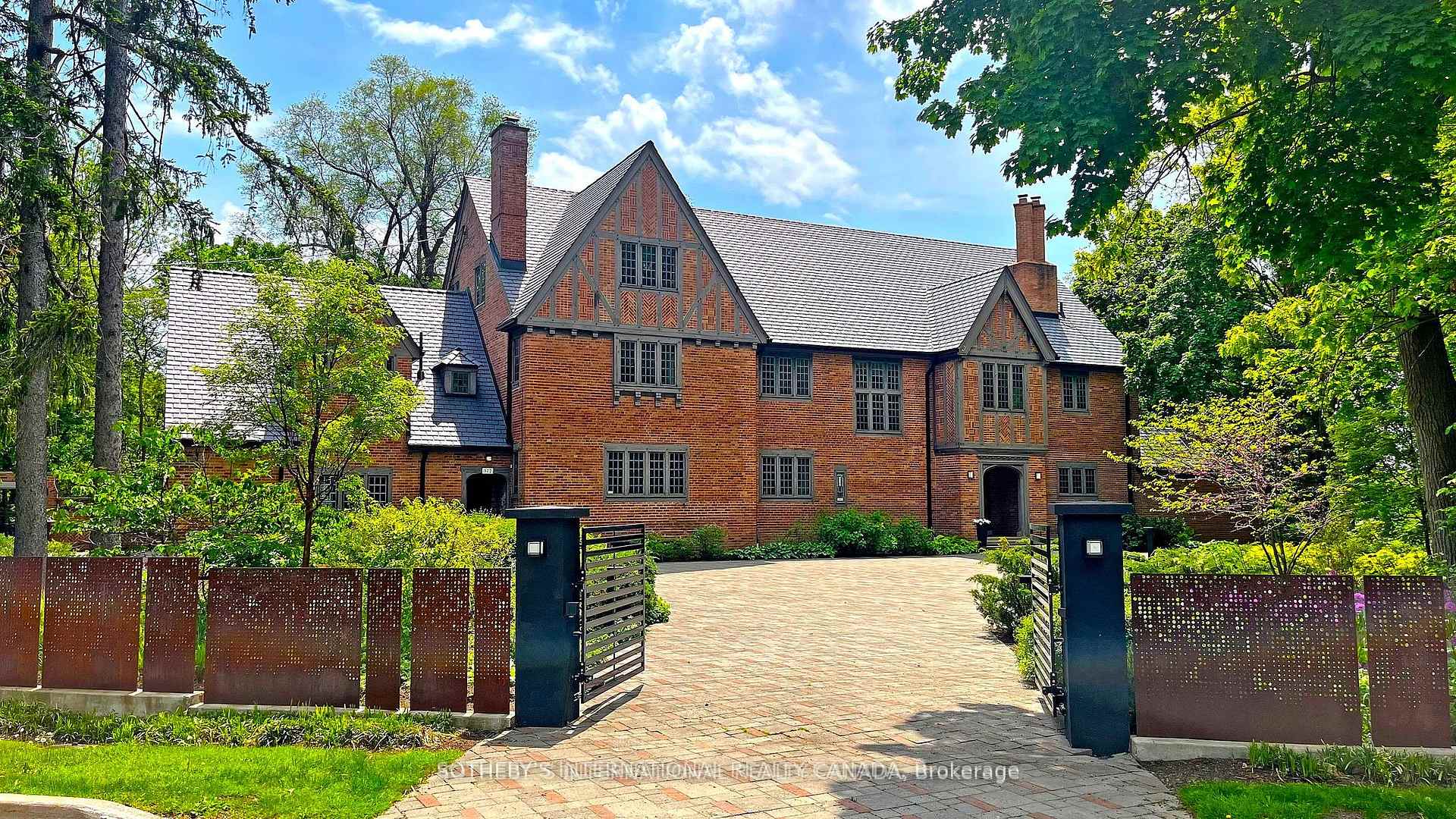 372 Old Yonge Street Toronto Ontario Canada Sale residential Michel Lozier Real Estate Homeward, Brokerage*