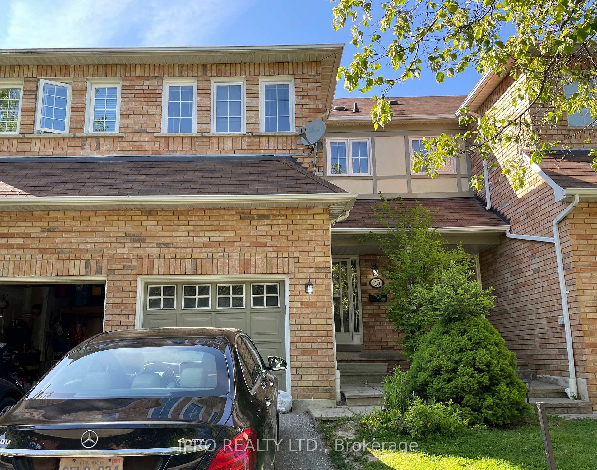 40 - 2350 Britannia Road Mississauga Ontario Canada Rented residential Muhammad Khurram iCloud Realty Ltd. 