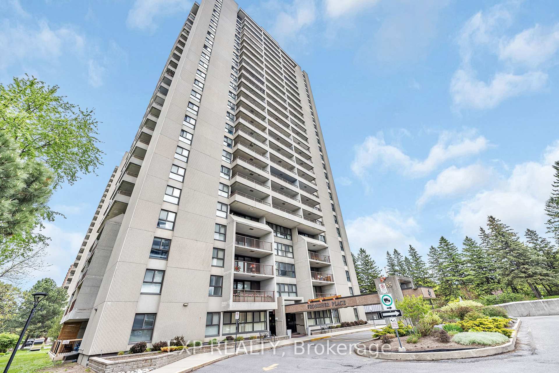 506 - 1785 Frobisher Lane Ottawa Ontario Canada Sold residential Royal LePage Performance Realty, Brokerage *