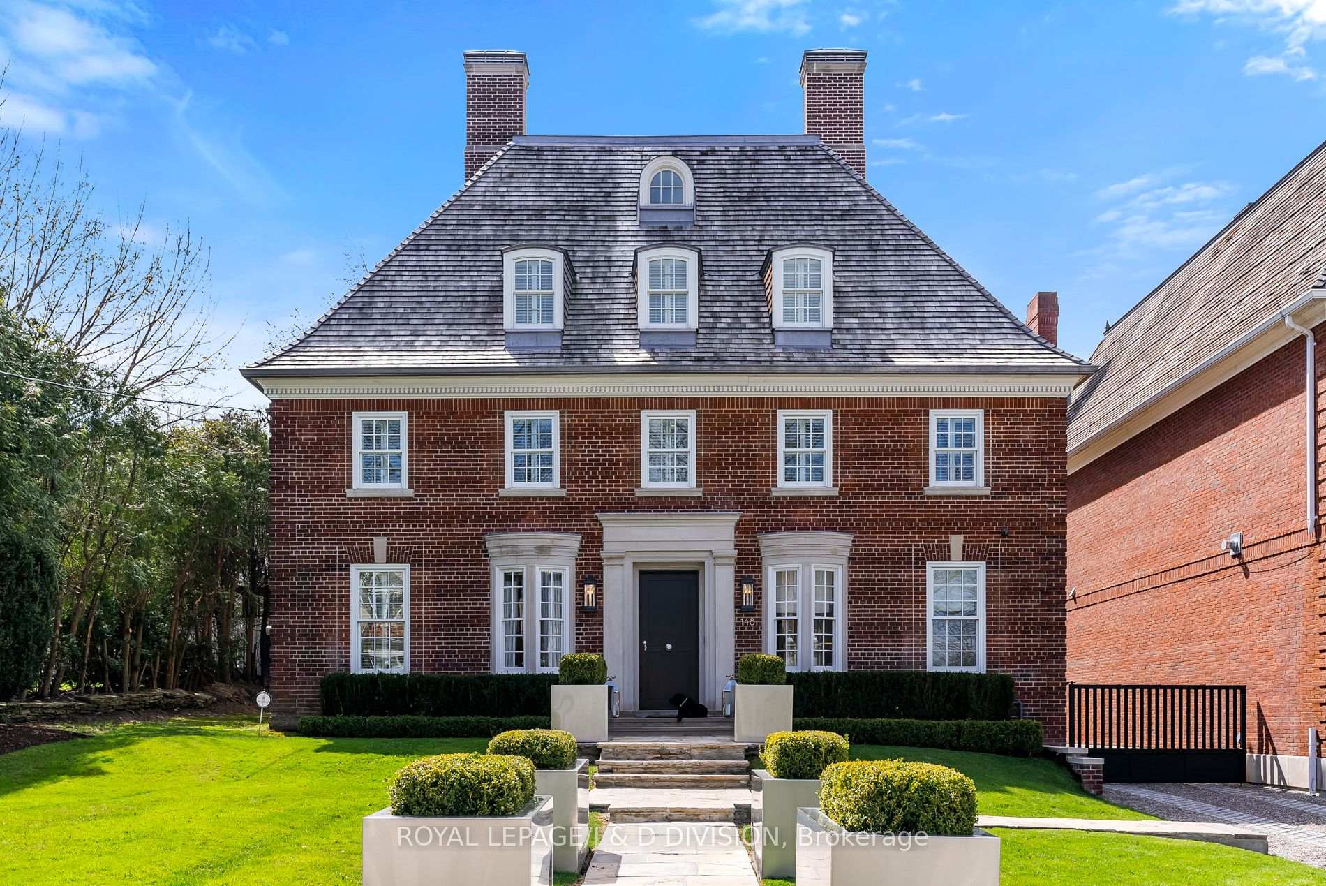 148 Forest Hill Road Toronto Ontario Canada Sale residential Michel Lozier Real Estate Homeward, Brokerage*