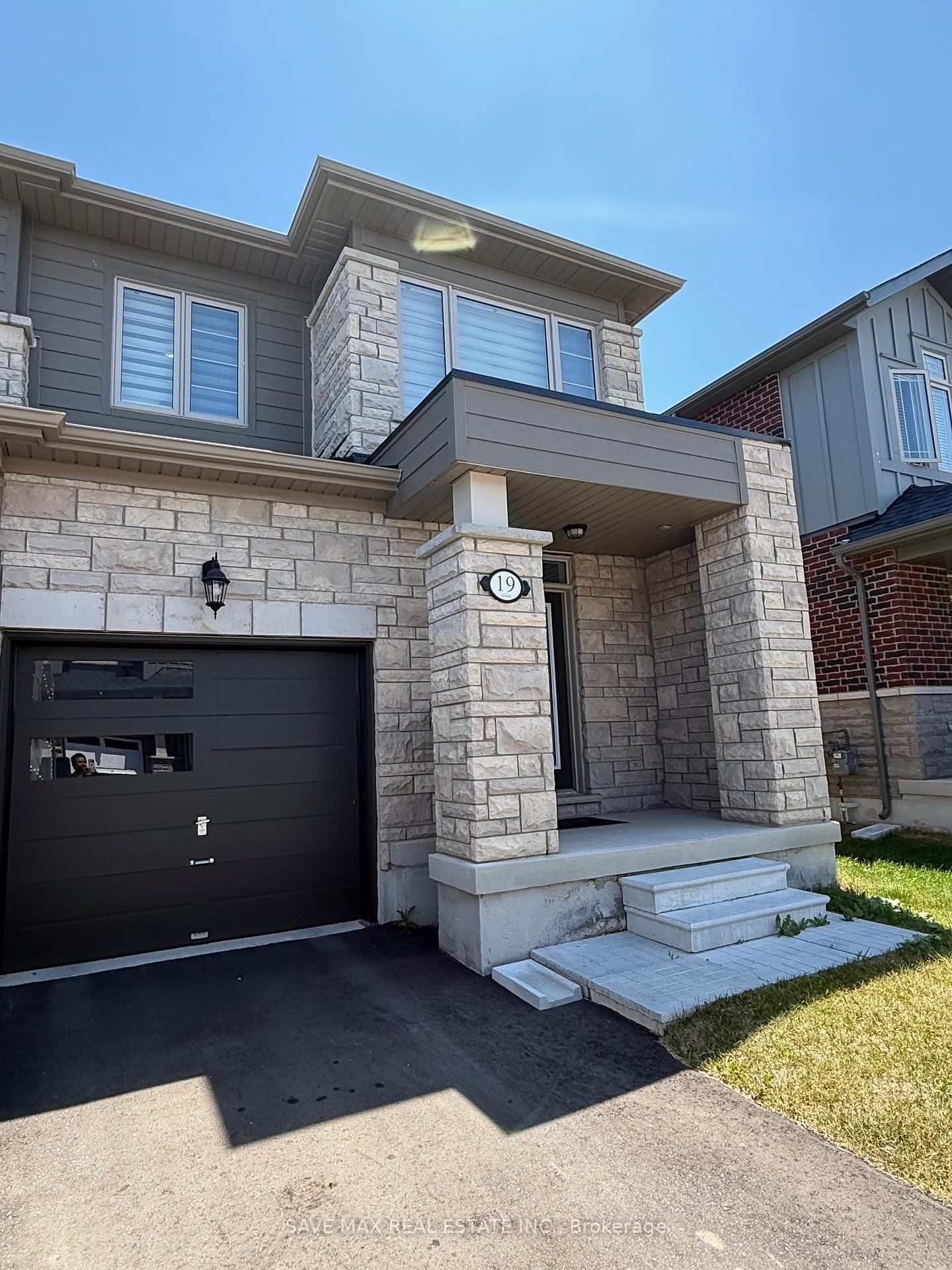 19 Admiral Road Welland Ontario Canada Rented residential   Save Max Real Estate Inc., Brokerage *