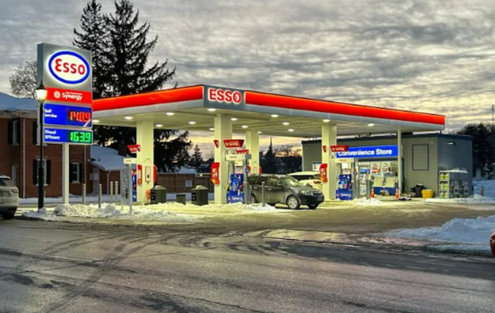 Eastern Ontario    Ontario Canada Sale commercial Nav Takkar RE/MAX President Realty