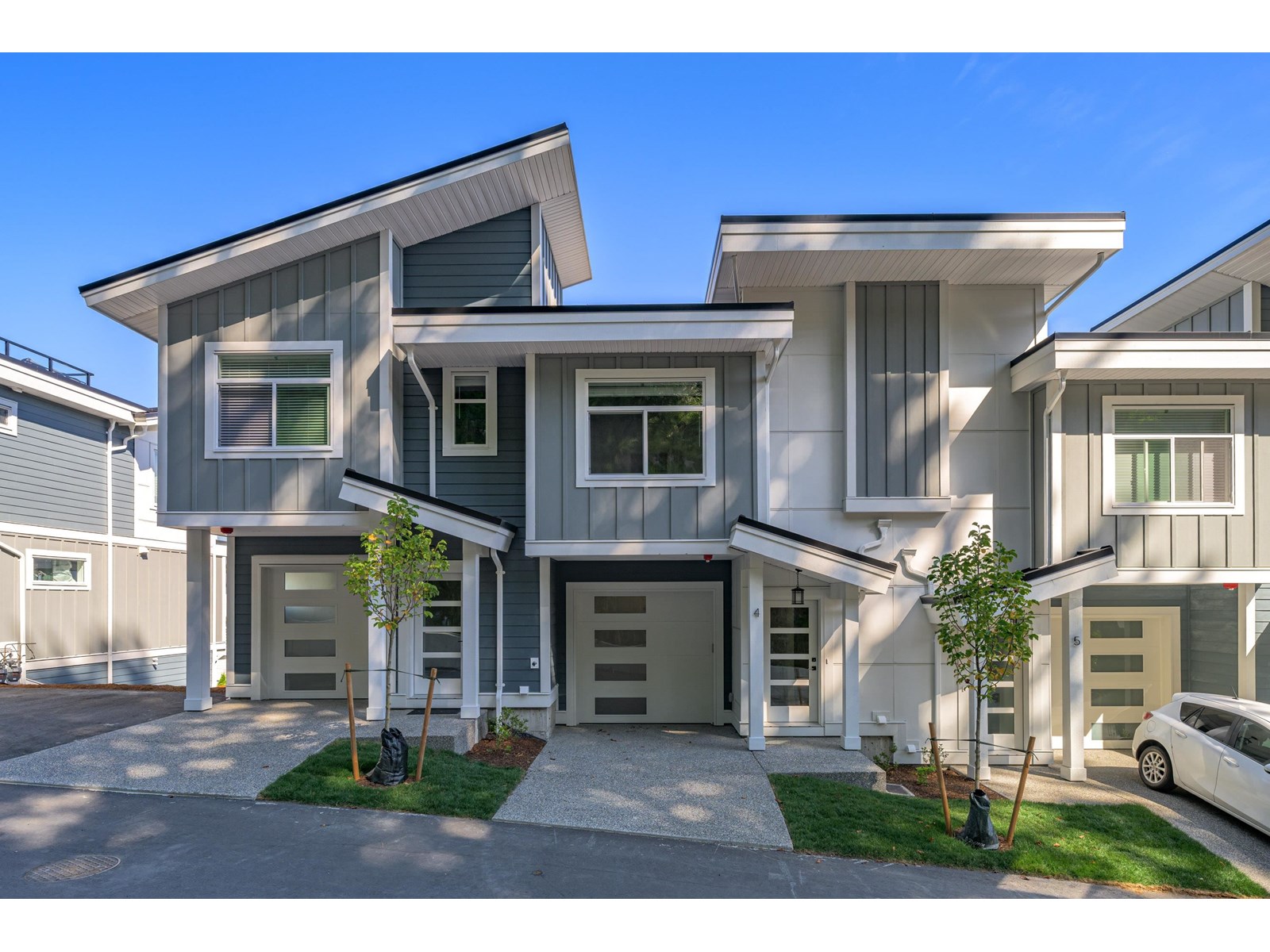 20 43998 CHILLIWACK MOUNTAIN ROA Chilliwack British Columbia Canada Sale residential Clayton Newberry Pathway Executives Realty Inc.