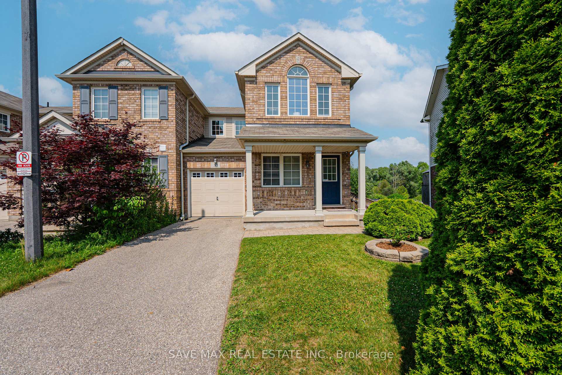 30 Manhattan Circle Cambridge Ontario Canada Rented residential   Save Max Real Estate Inc., Brokerage *