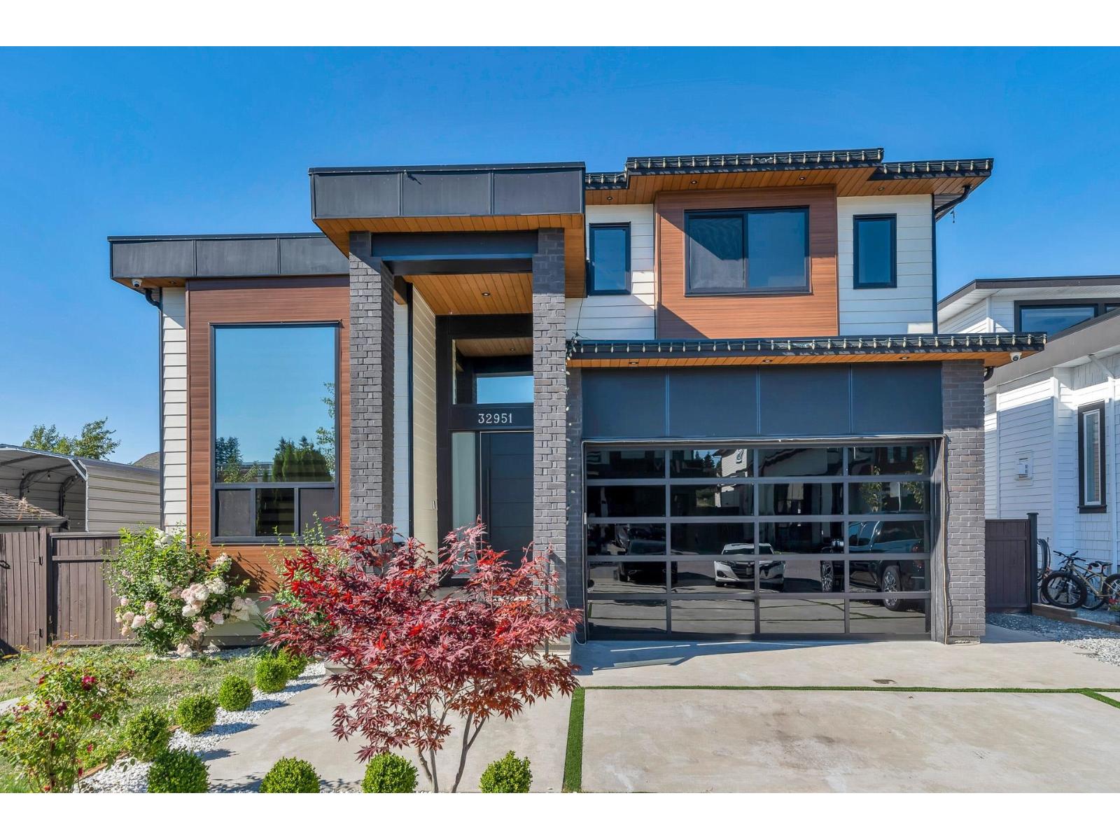 32951 PEEBLES DRIVE Mission British Columbia Canada Sale residential Dardana Shushka HOMELIFE ADVANTAGE REALTY LTD,