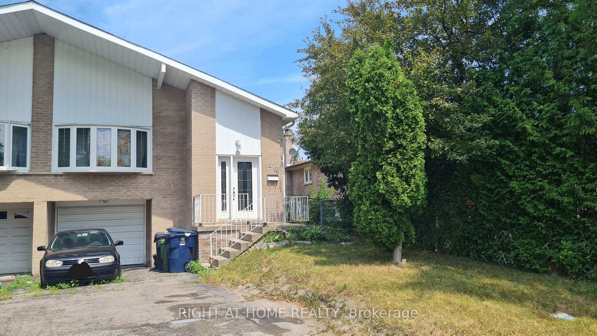RM C - 55 Littleleaf Drive Toronto Ontario Canada Rent residential George Mitropoulos Right at Home Realty, Brokerage*