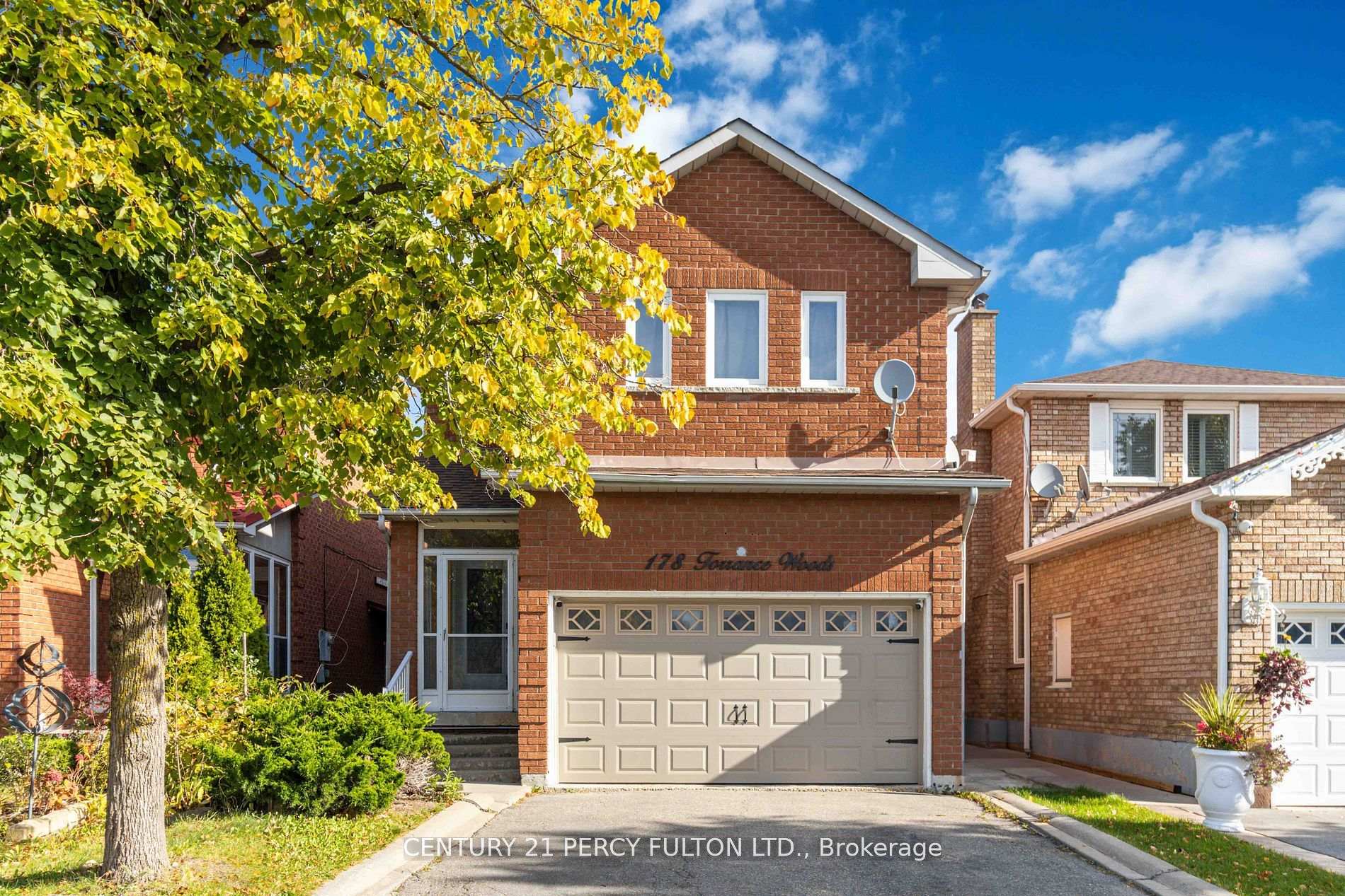 178 Torrance Woods Wood Brampton Ontario Canada Sale residential Billa Sharma Century 21 Percy Fulton Ltd., Brokerage *