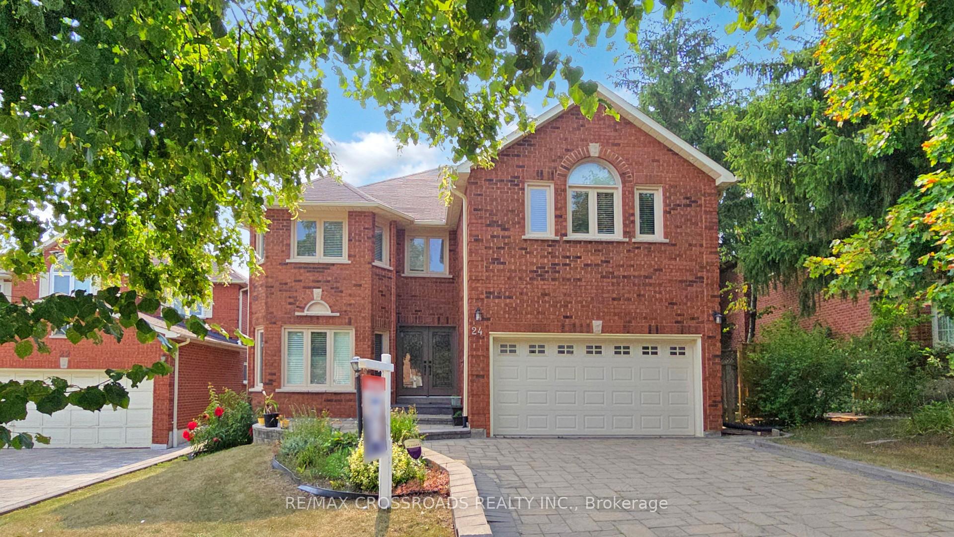 24 Edinburgh Drive Richmond Hill Ontario Canada Sold residential Moses Lu RE/MAX CROSSROADS REALTY INC. Brokerage