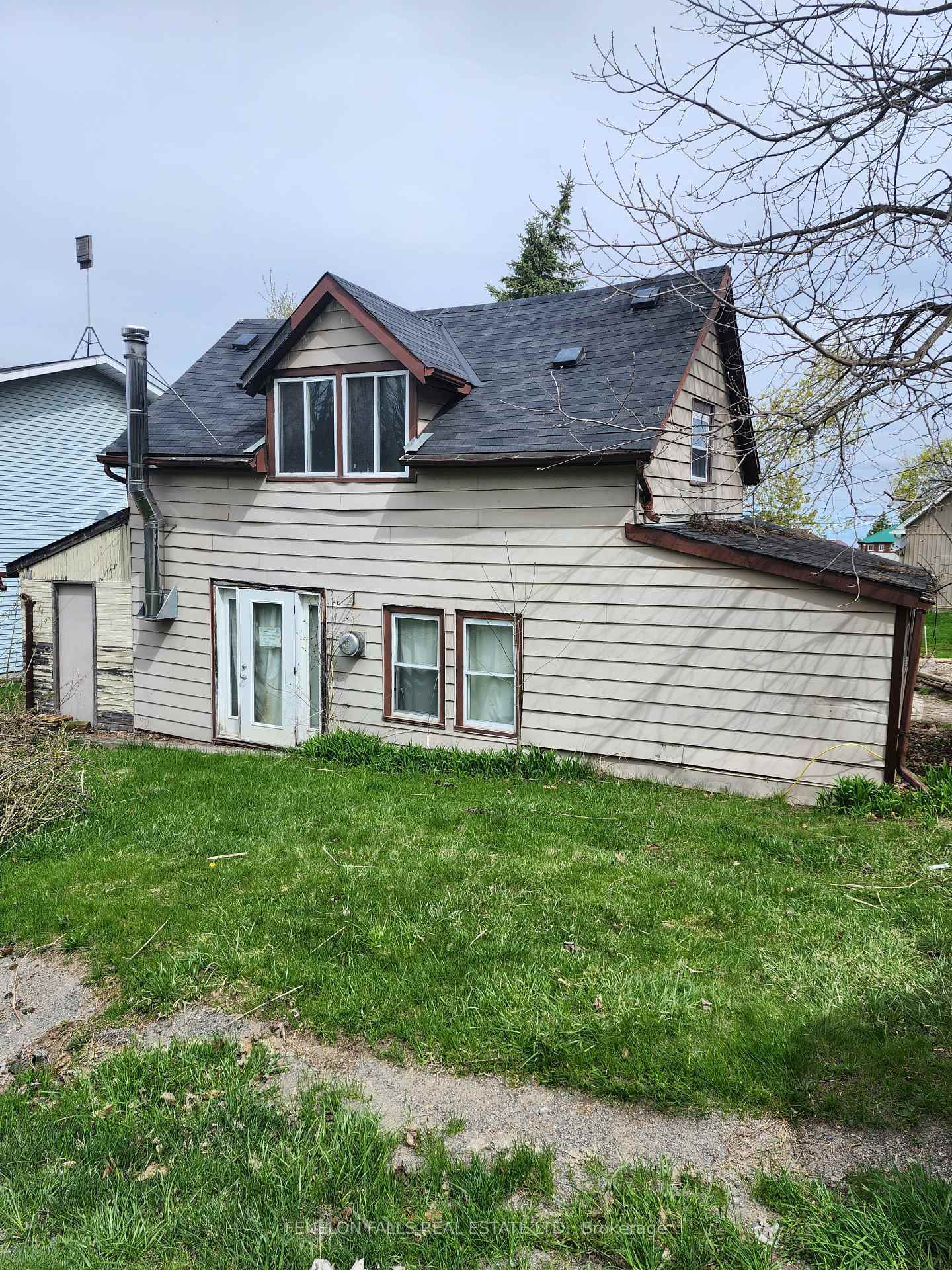 22 Viamede Street Kawartha Lakes Ontario Canada Sold residential   Fenelon Falls Real Estate Ltd., Brokerage