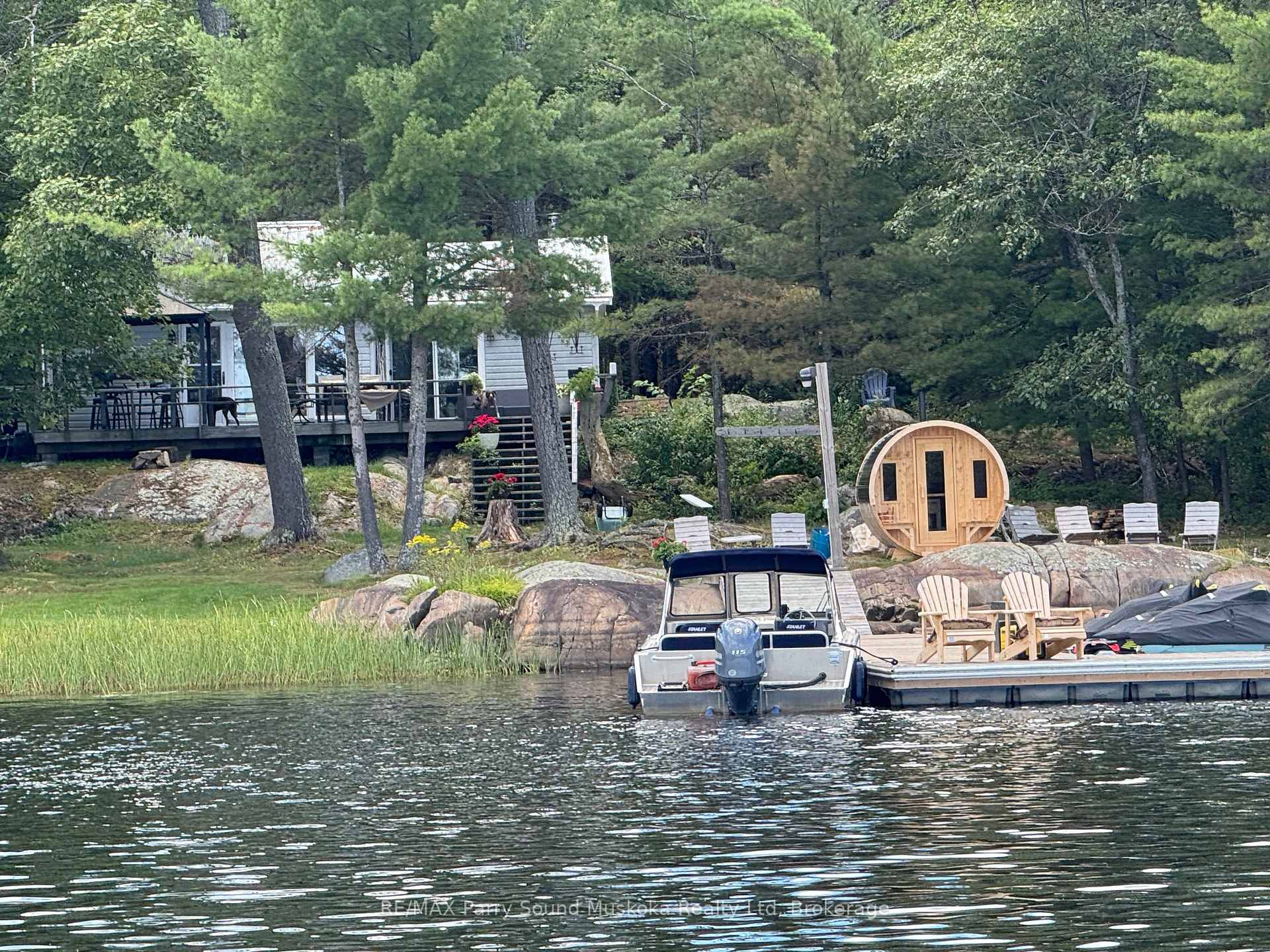 2 A22 ISLAND The Archipelago Ontario Canada Sale residential Gary Phillips RE/MAX PARRY SOUND MUSKOKA REALTY LTD., BROKERAGE*