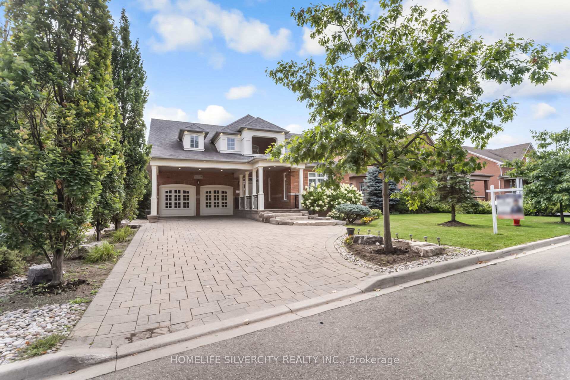 1587 Hallstone Road Brampton Ontario Canada Sale residential   HomeLife Silvercity Realty Inc., Brokerage*