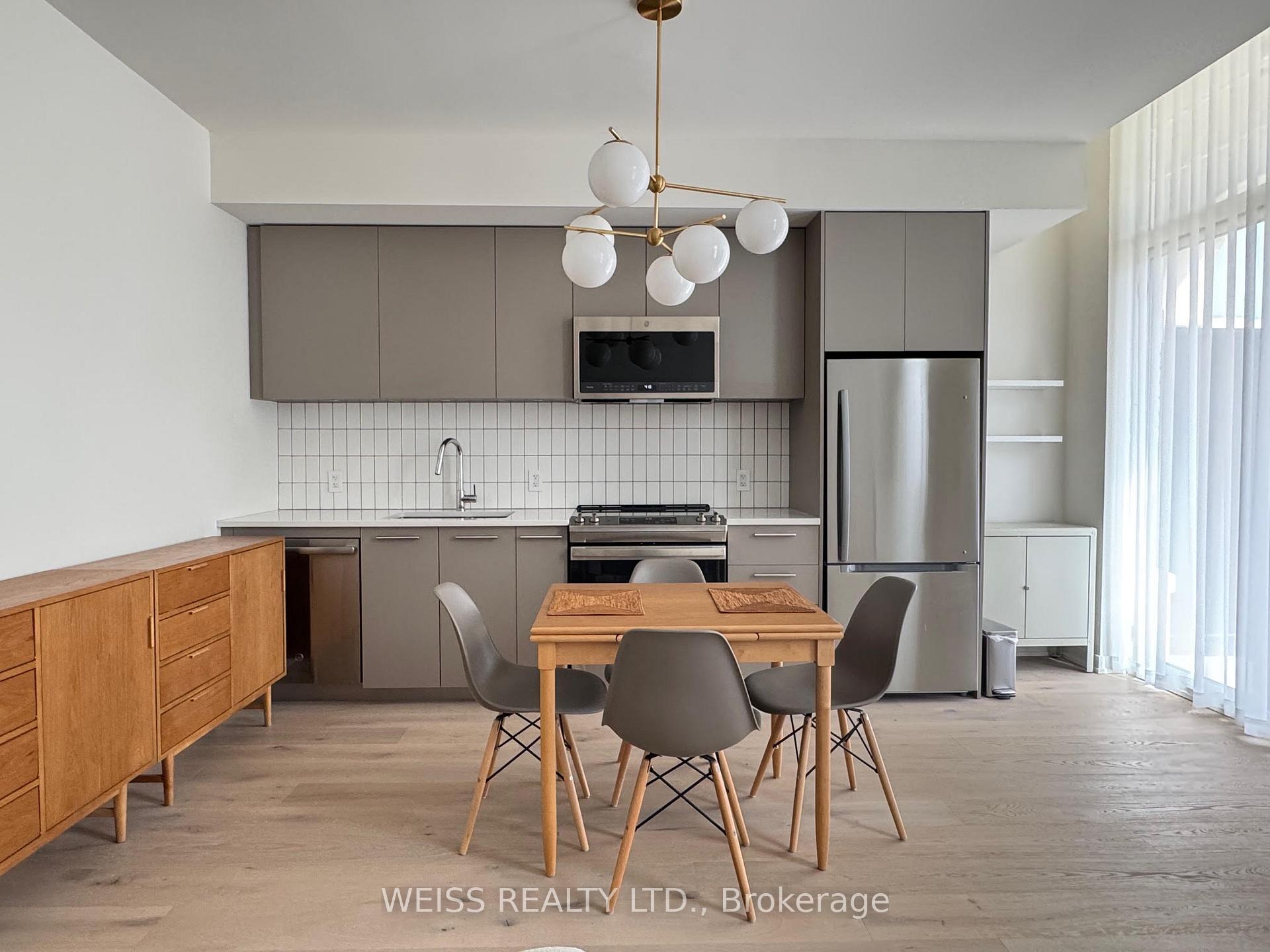 101 - 101 Cathedral High Street Markham Ontario Canada Rent residential   WEISS REALTY LTD., Brokerage