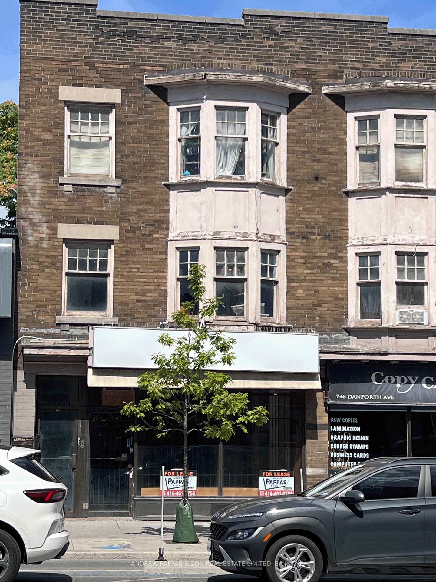 744 Danforth Avenue Toronto Ontario Canada Lease commercial   Bruce Murray - Real Estate Homeward, Brokerage