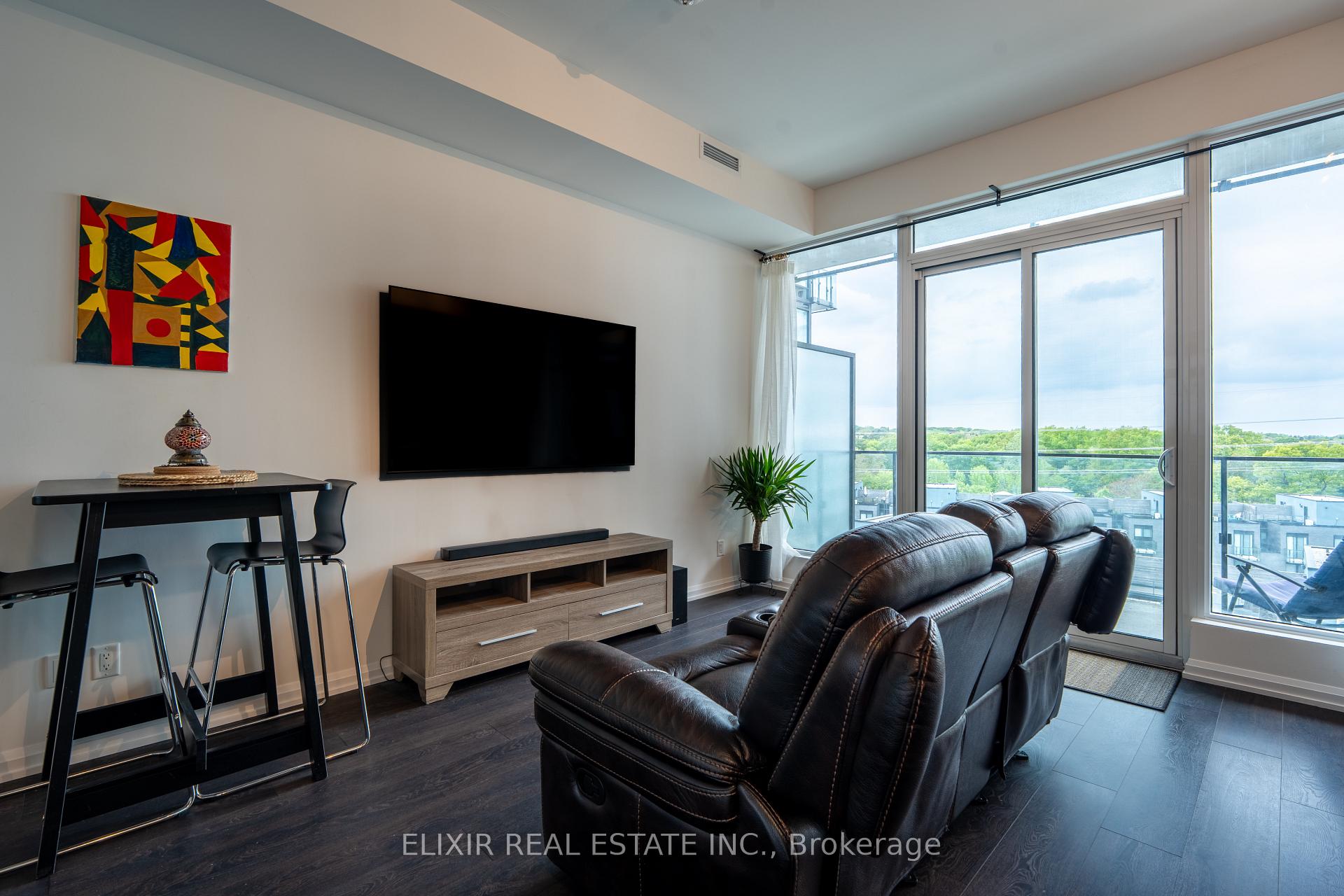 615 - 4208 Dundas Street W Toronto Ontario Canada Rent residential MAYANK MADAAN Elixir Real Estate Inc., Brokerage*