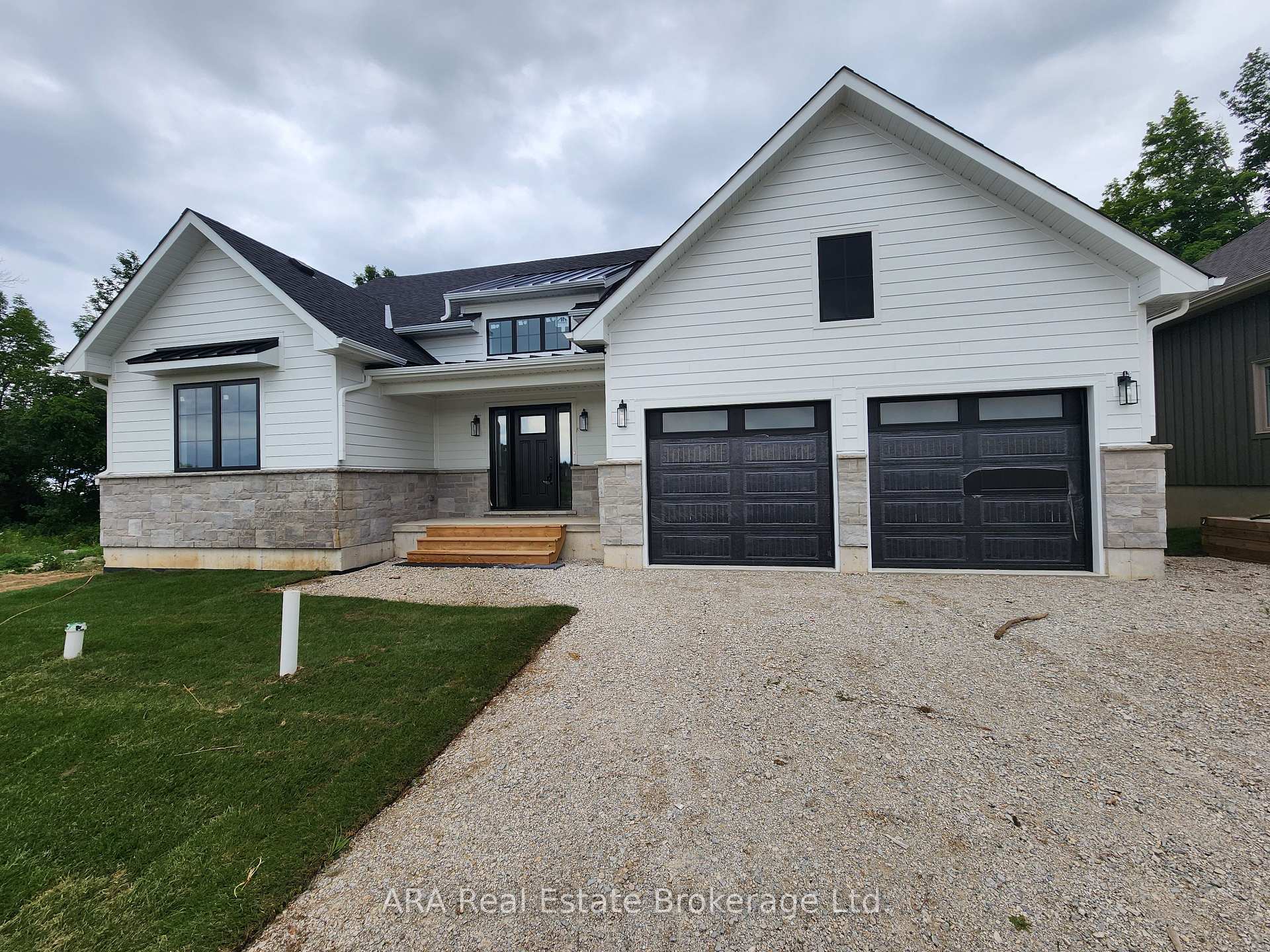 33 - 2 Hilton Lane Meaford Ontario Canada Sale residential Dan Graham Wilfred Mcintee & Co. Ltd., Brokerage* (Southampton)